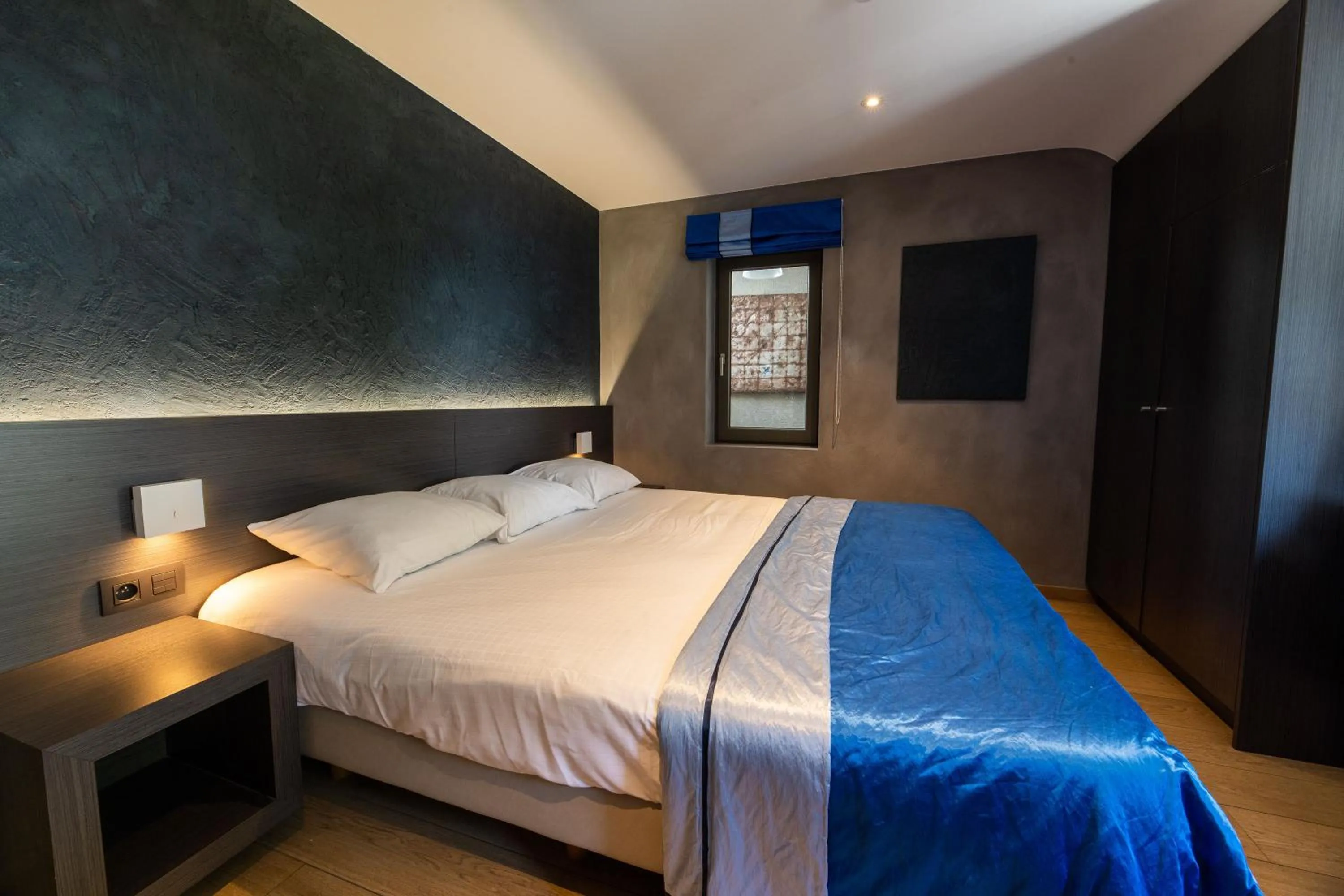 Photo of the whole room, Bed in Hotel Victoria - Maison Caerdinael