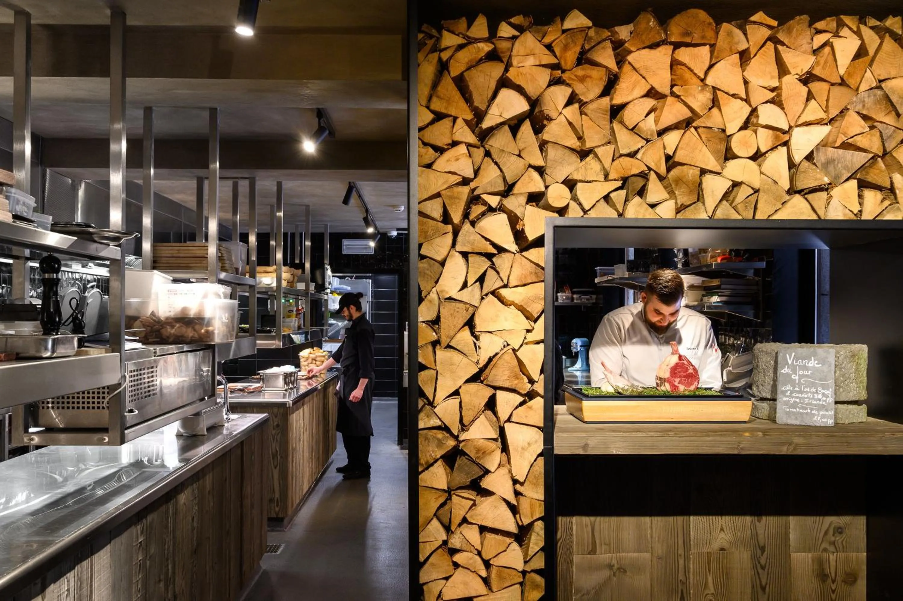 Food in Hotel Victoria - Maison Caerdinael