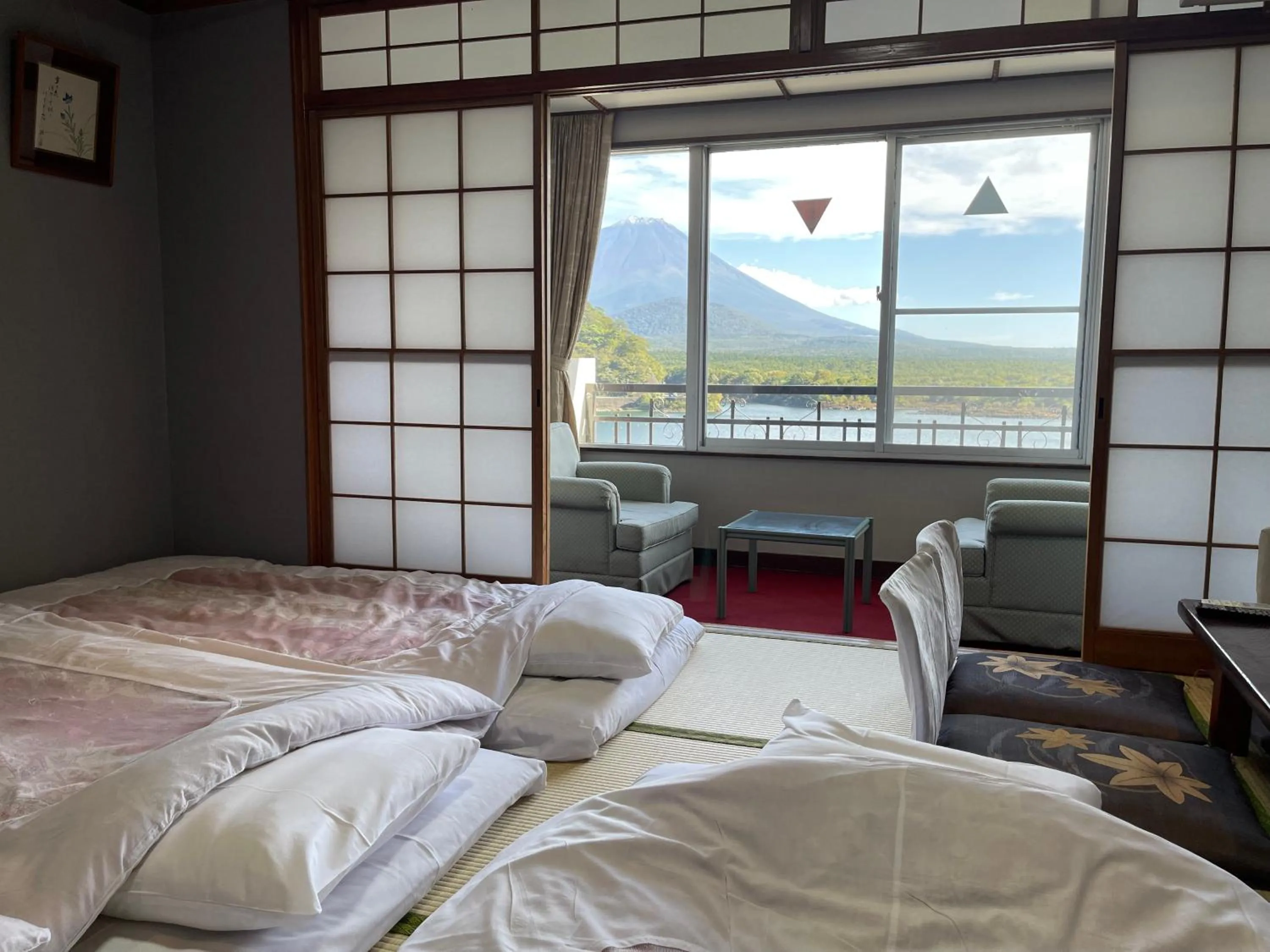 Bed in Shoji Lake Hotel