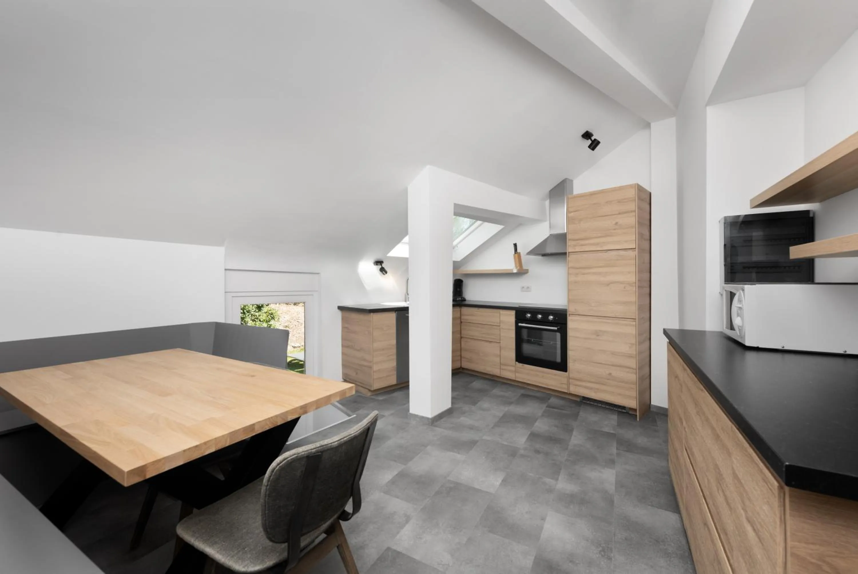 Kitchen or kitchenette in Hotel Aux Ecuries De La Reine