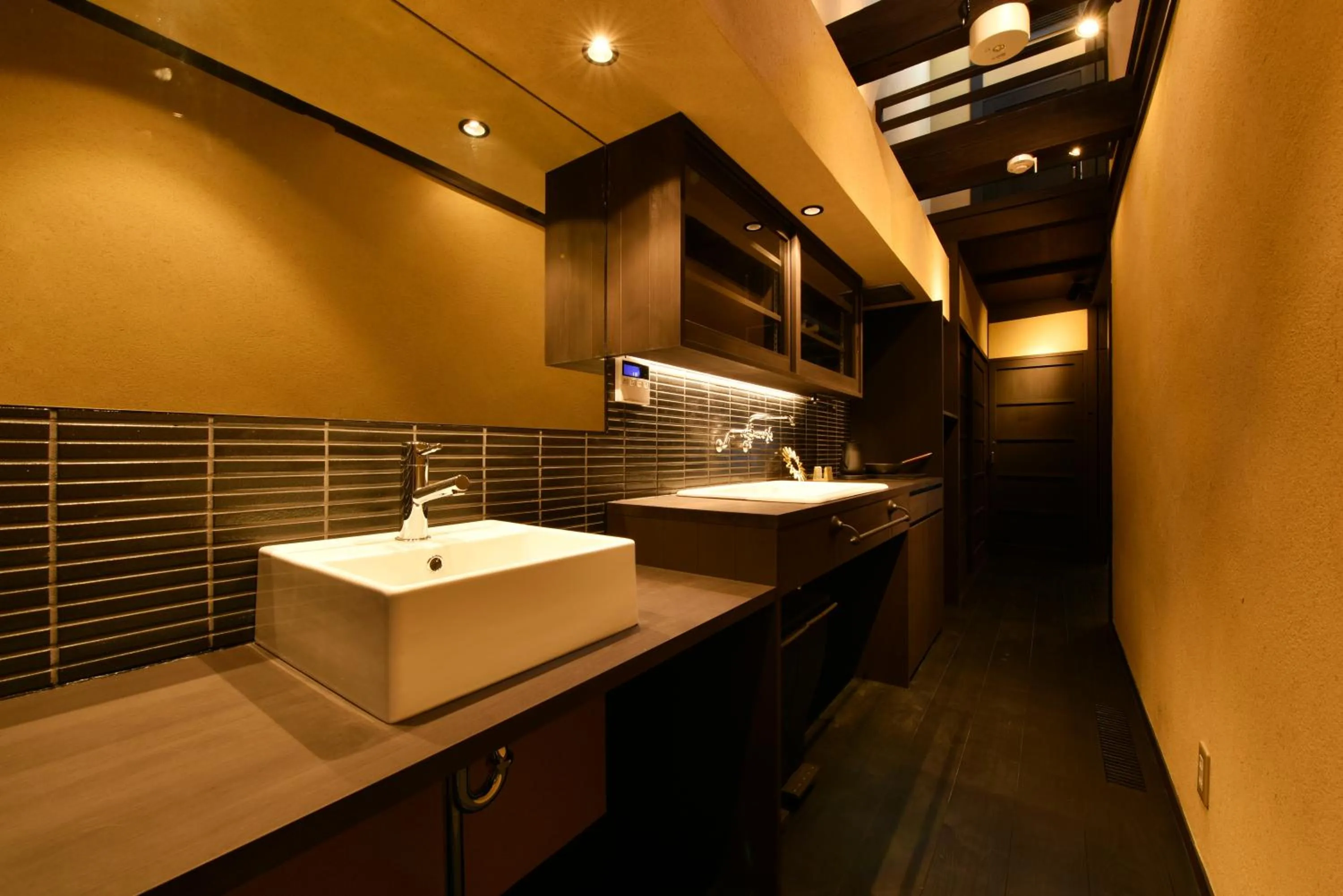 Area and facilities in Kuraya Kamigojocho