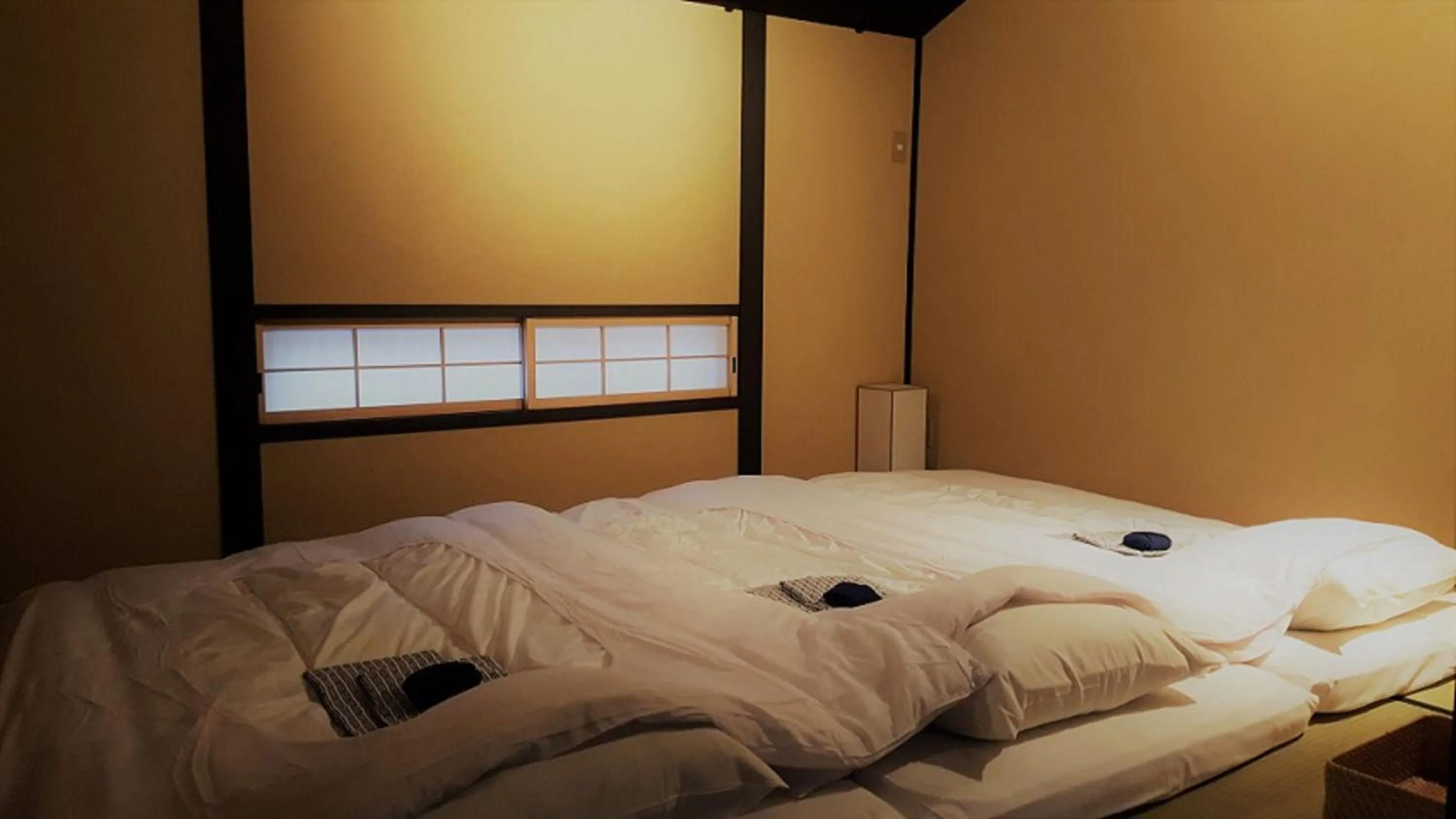 Bedroom, Bed in Kuraya Kamigojocho