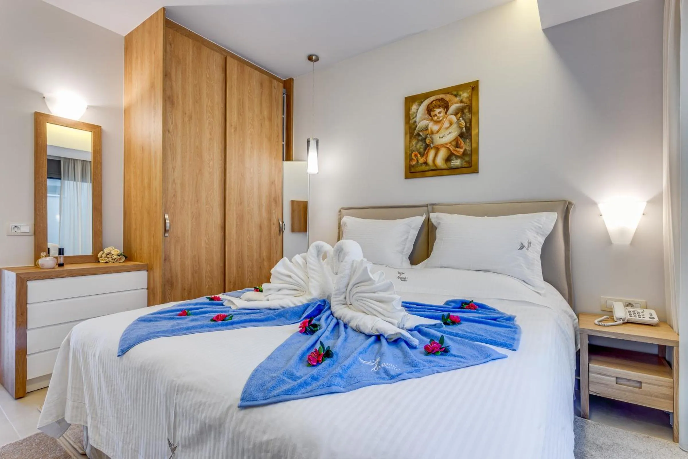 Day, Bed in Angels Suites