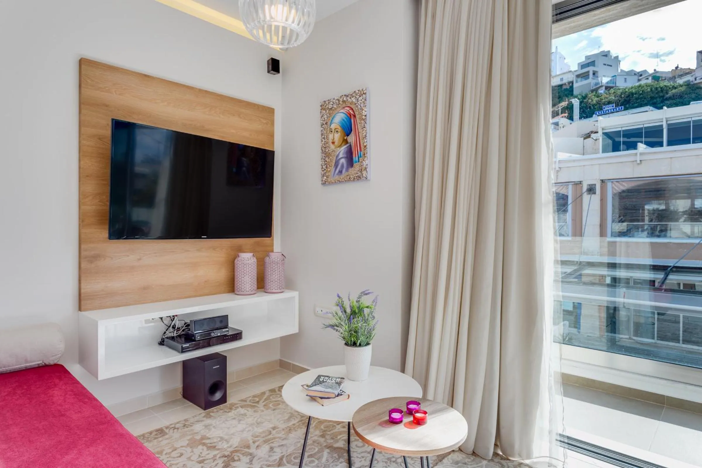 Day in Angels Suites