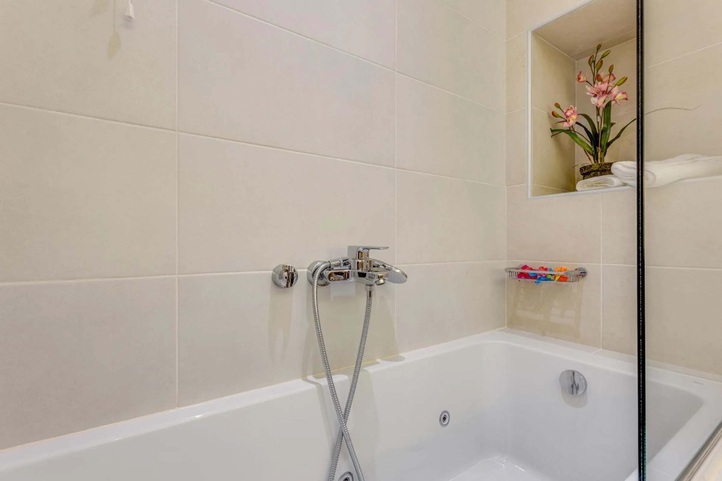 Shower in Angels Suites