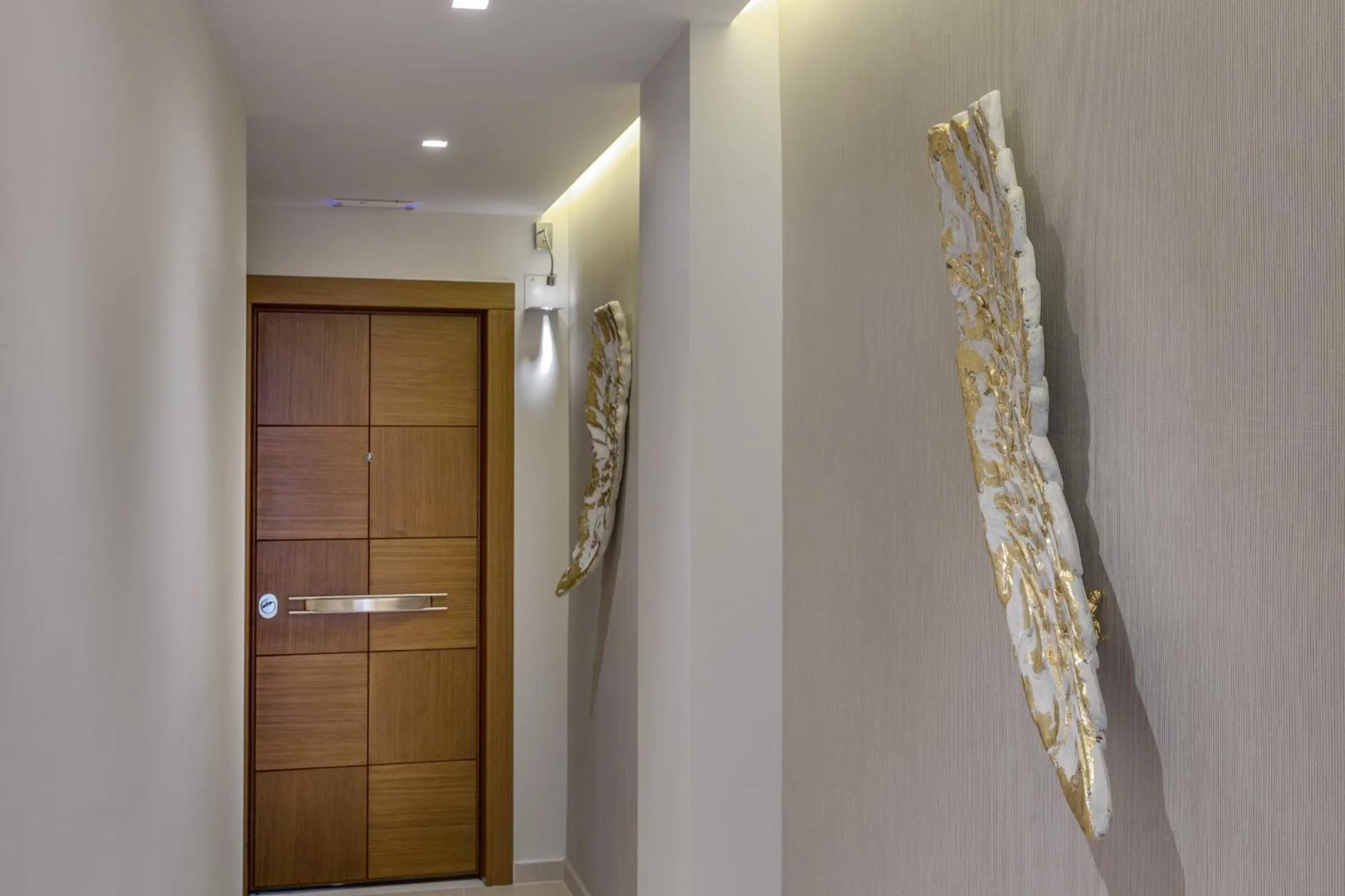 Summer in Angels Suites