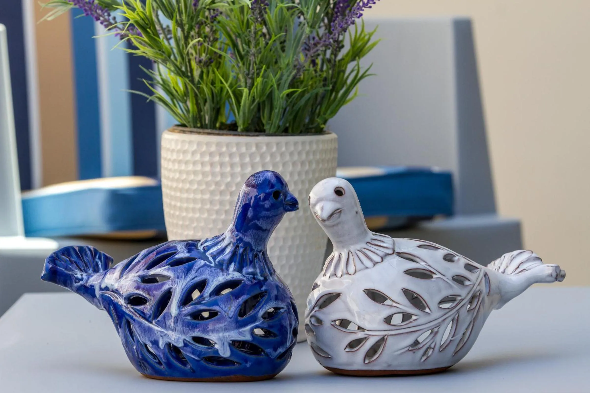 Day in Angels Suites