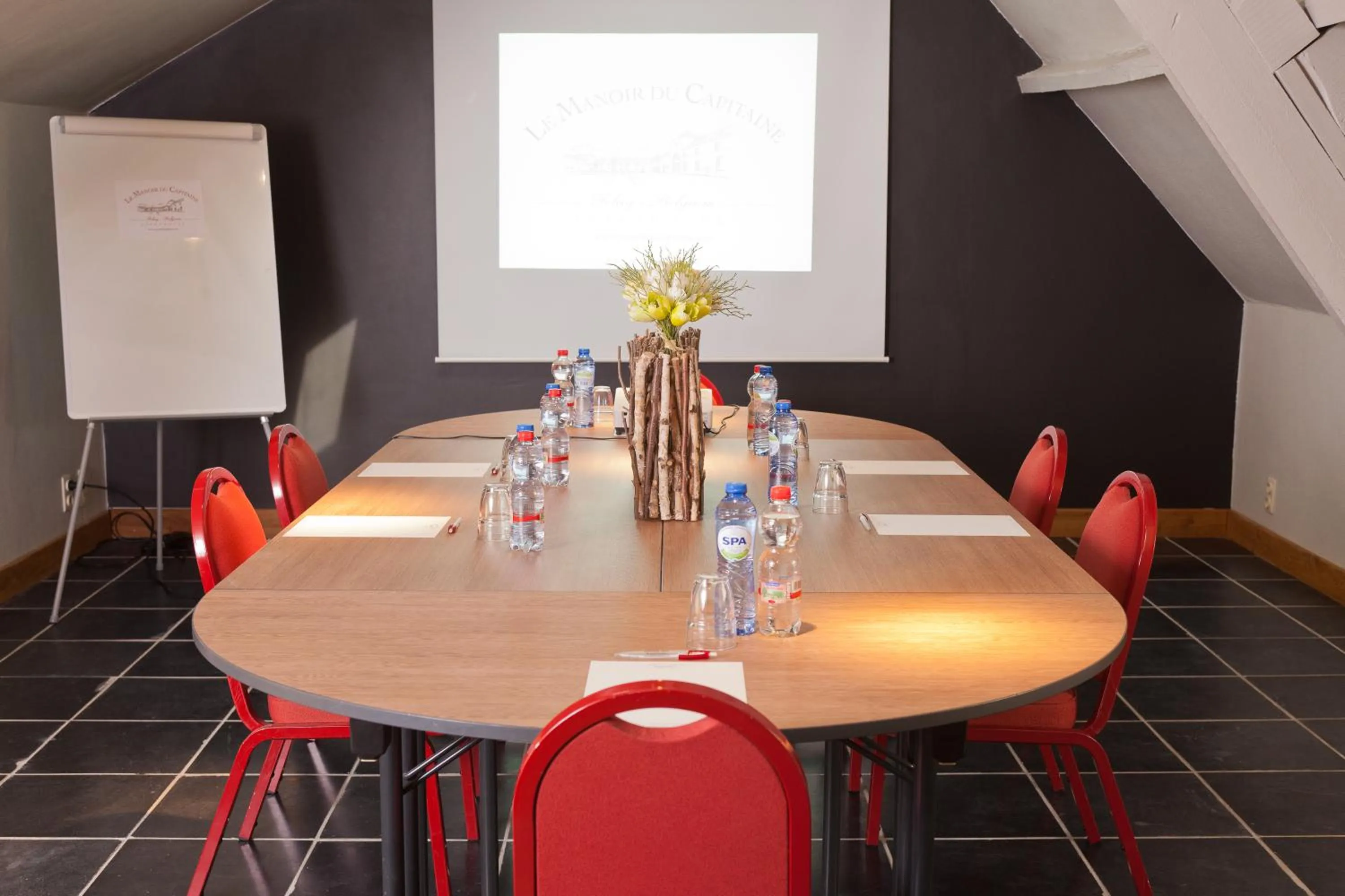 Business facilities in Aparthotel Le Manoir du Capitaine