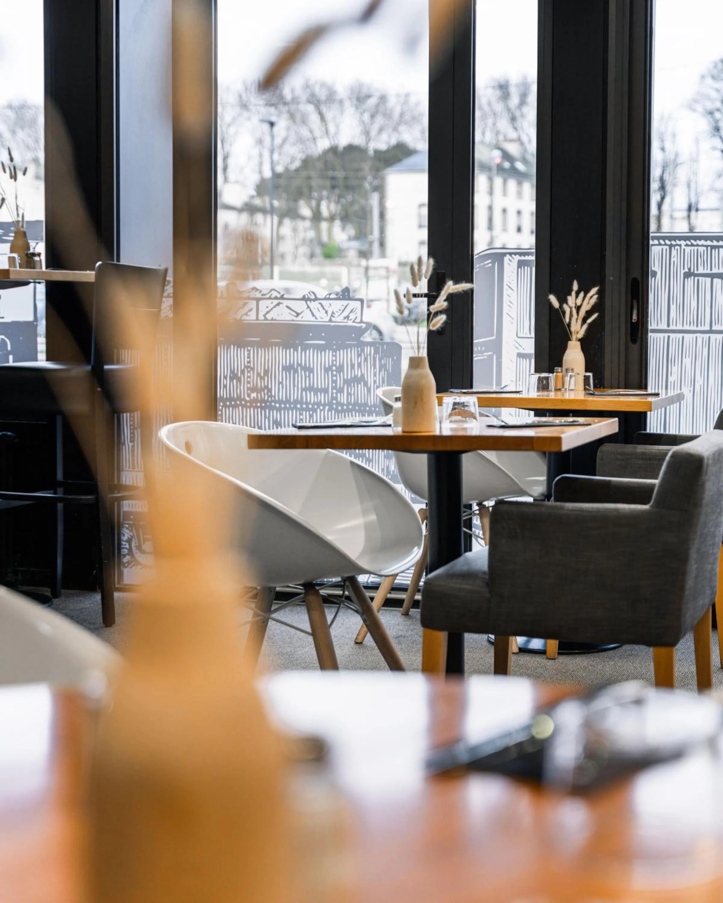 Restaurant/places to eat in ibis Styles Vannes Gare Centre