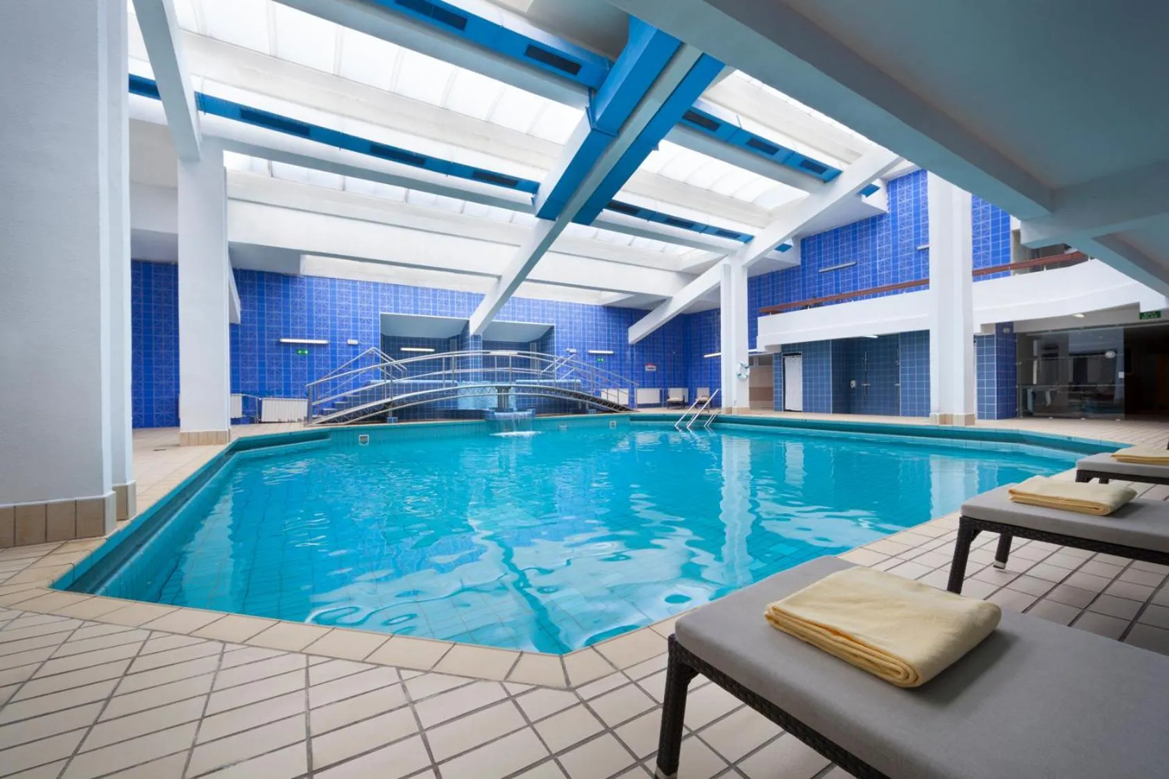 Swimming pool in Hotel Admiral - by Liburnia Hotels & Villas