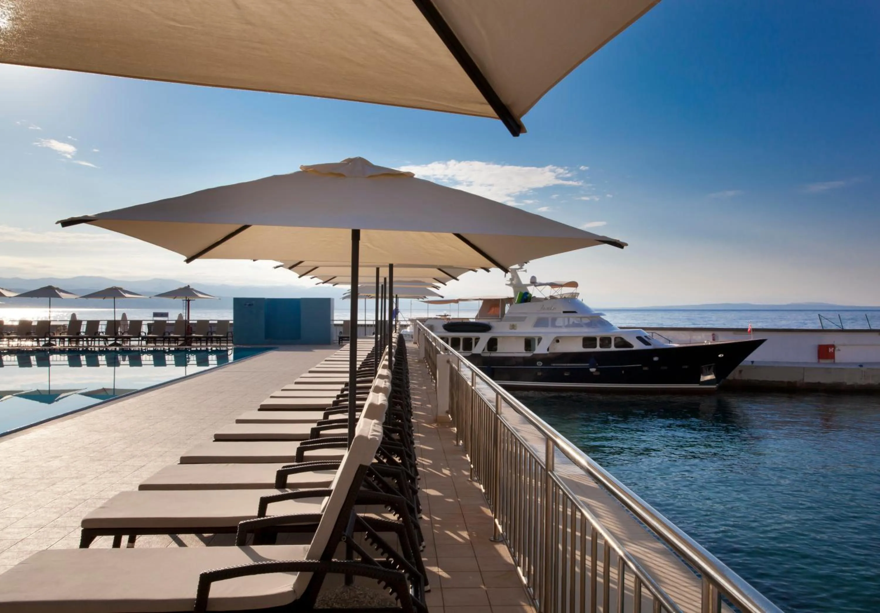 Swimming pool in Hotel Admiral - by Liburnia Hotels & Villas