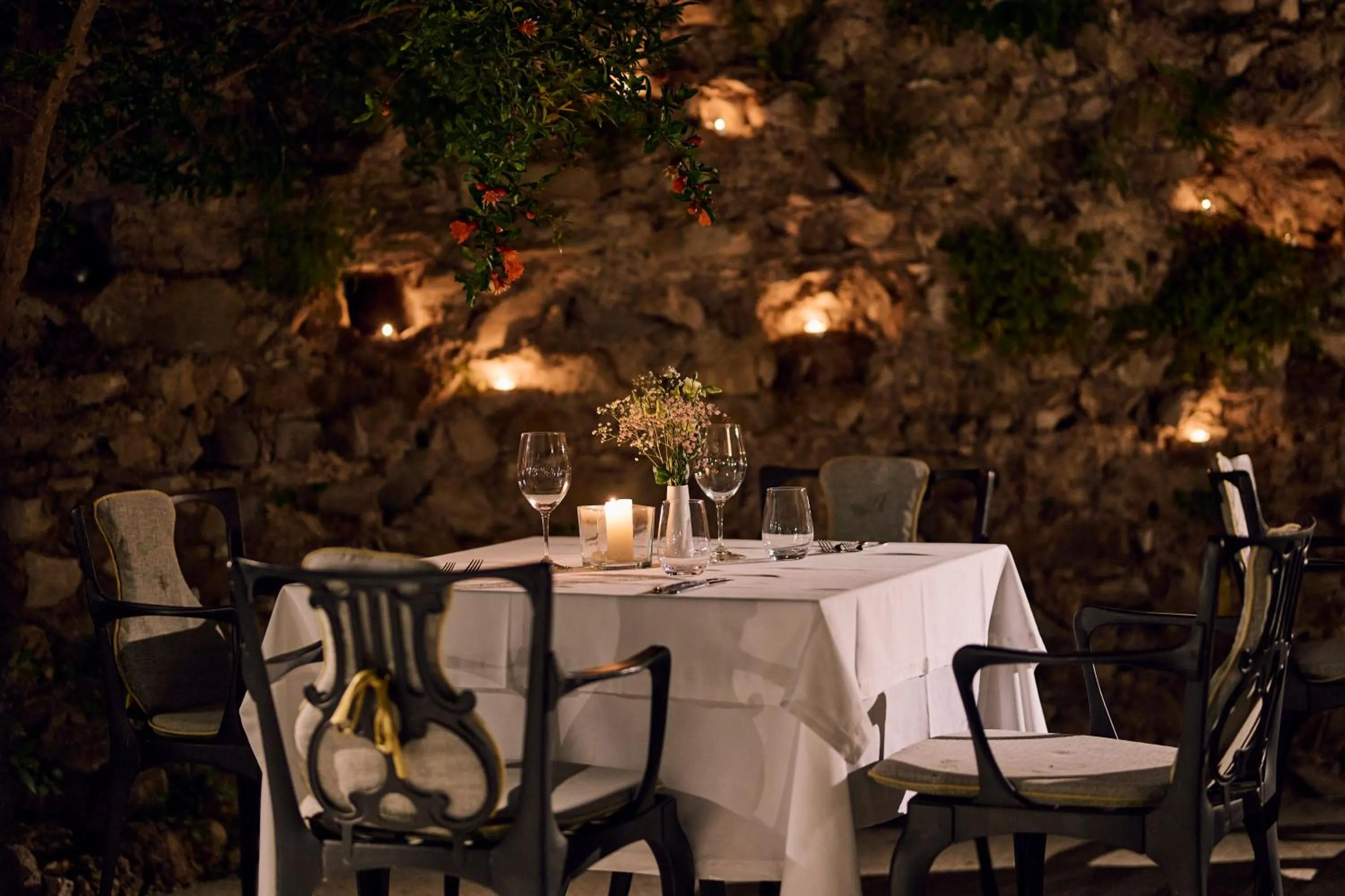 Restaurant/places to eat in Arbiana Heritage Hotel