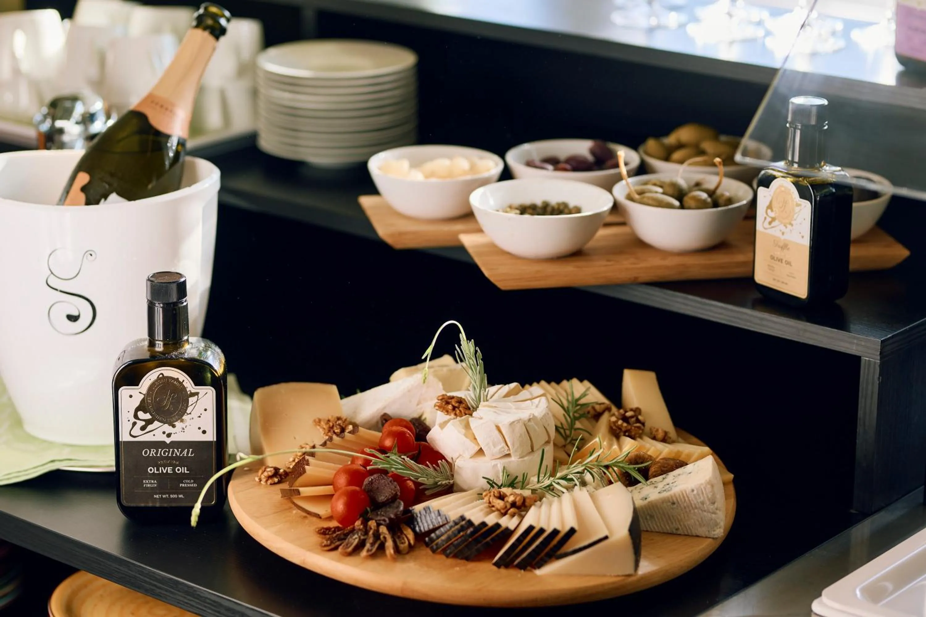 Food in Arbiana Heritage Hotel