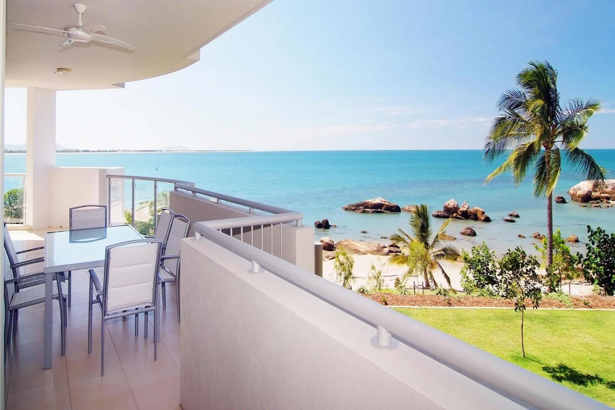 Property building in Coral Cove Apartments - Absolute Beachfront Resort Bowen