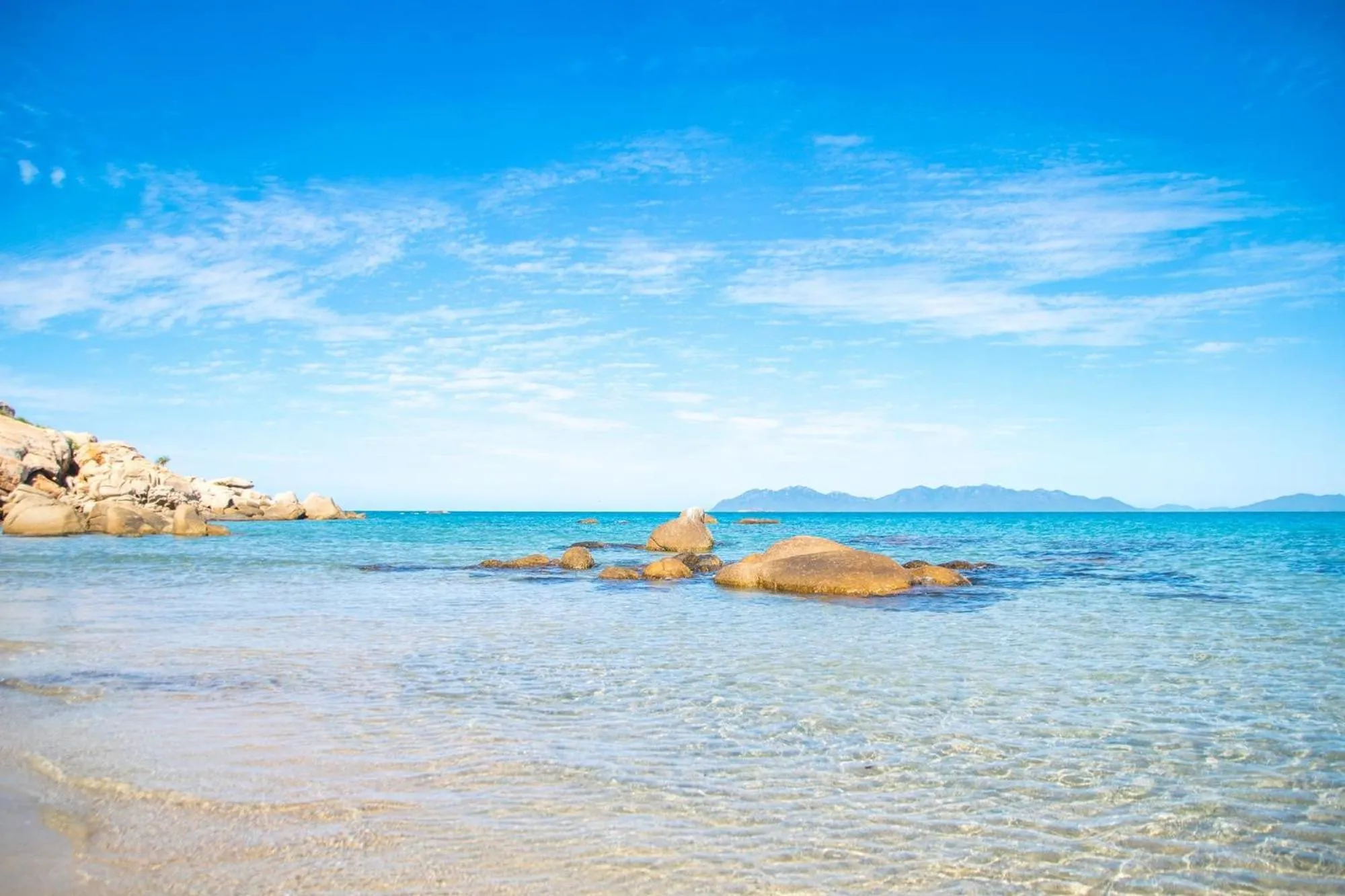 Property building in Coral Cove Apartments - Absolute Beachfront Resort Bowen