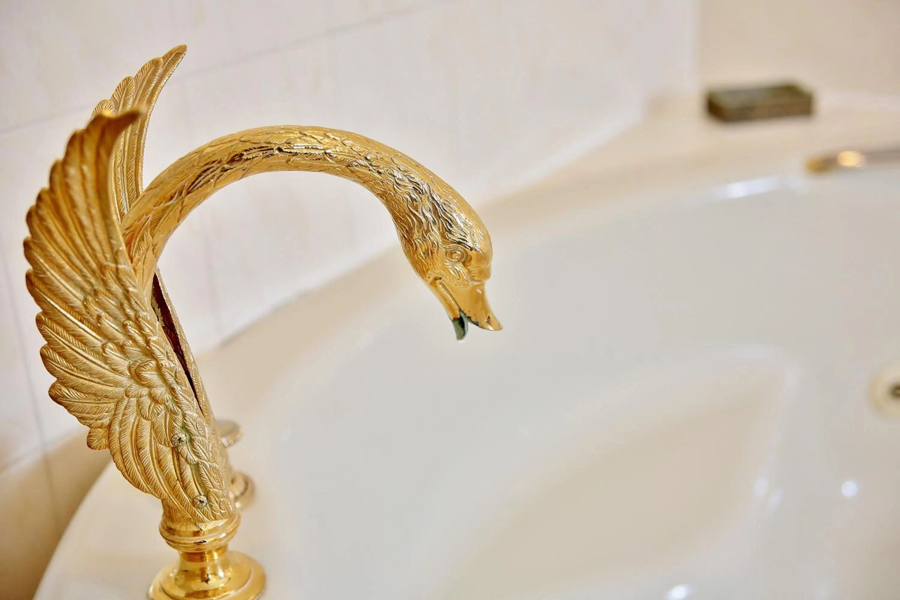 Photo of the whole room in The Inglenook Hotel