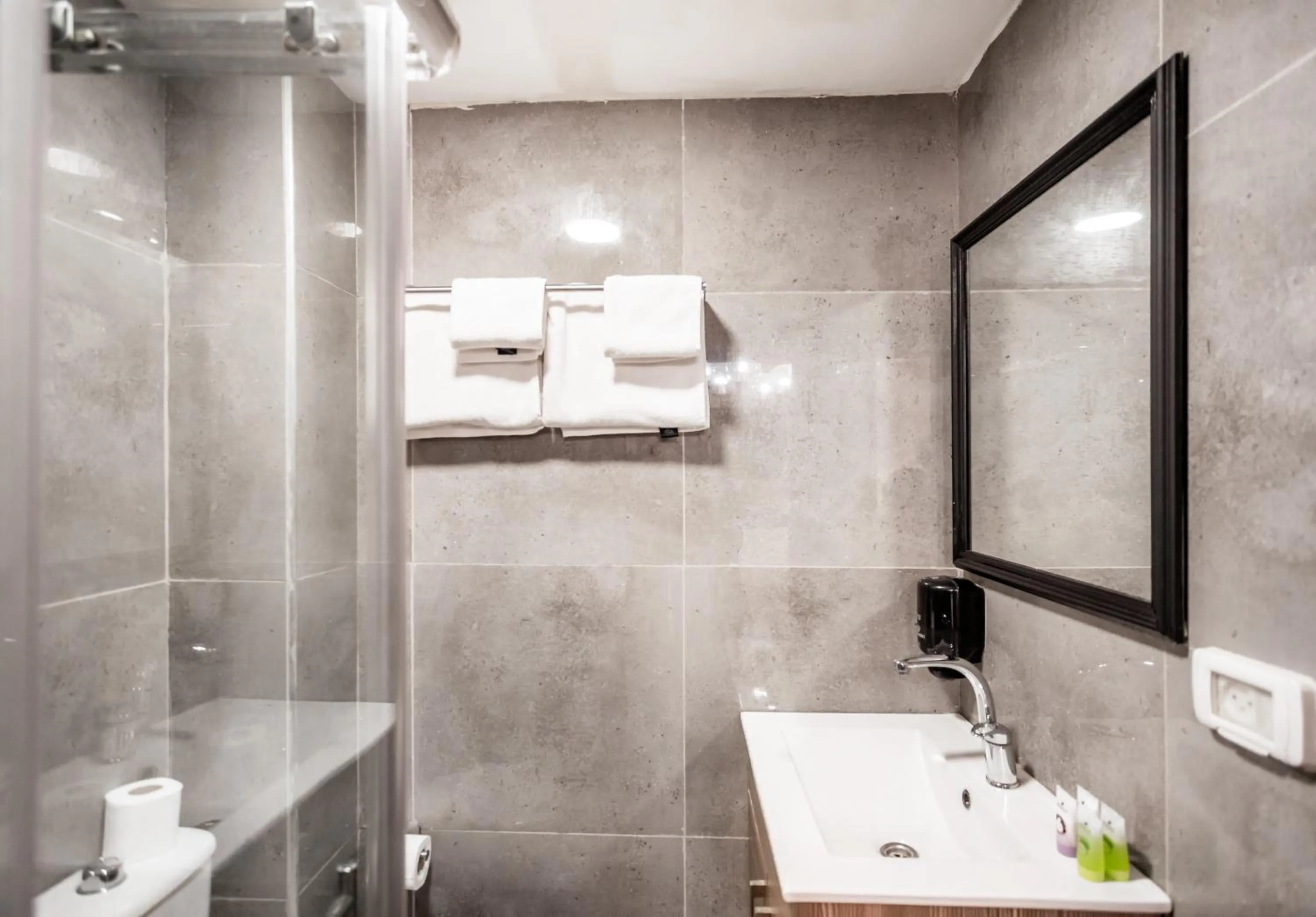 Bathroom in Heleni Hotel