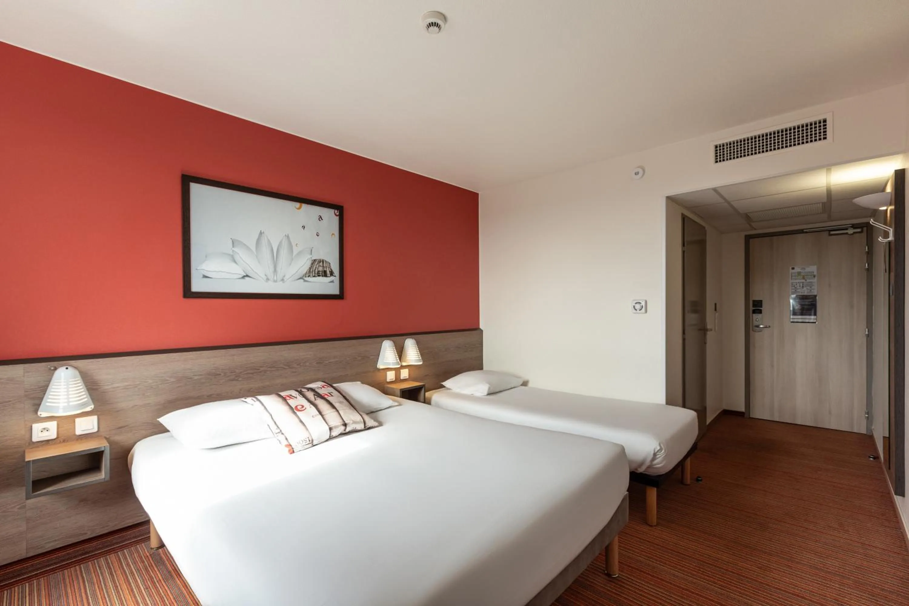 Bedroom, Bed in Ace Hôtel Paris Marne La Vallée