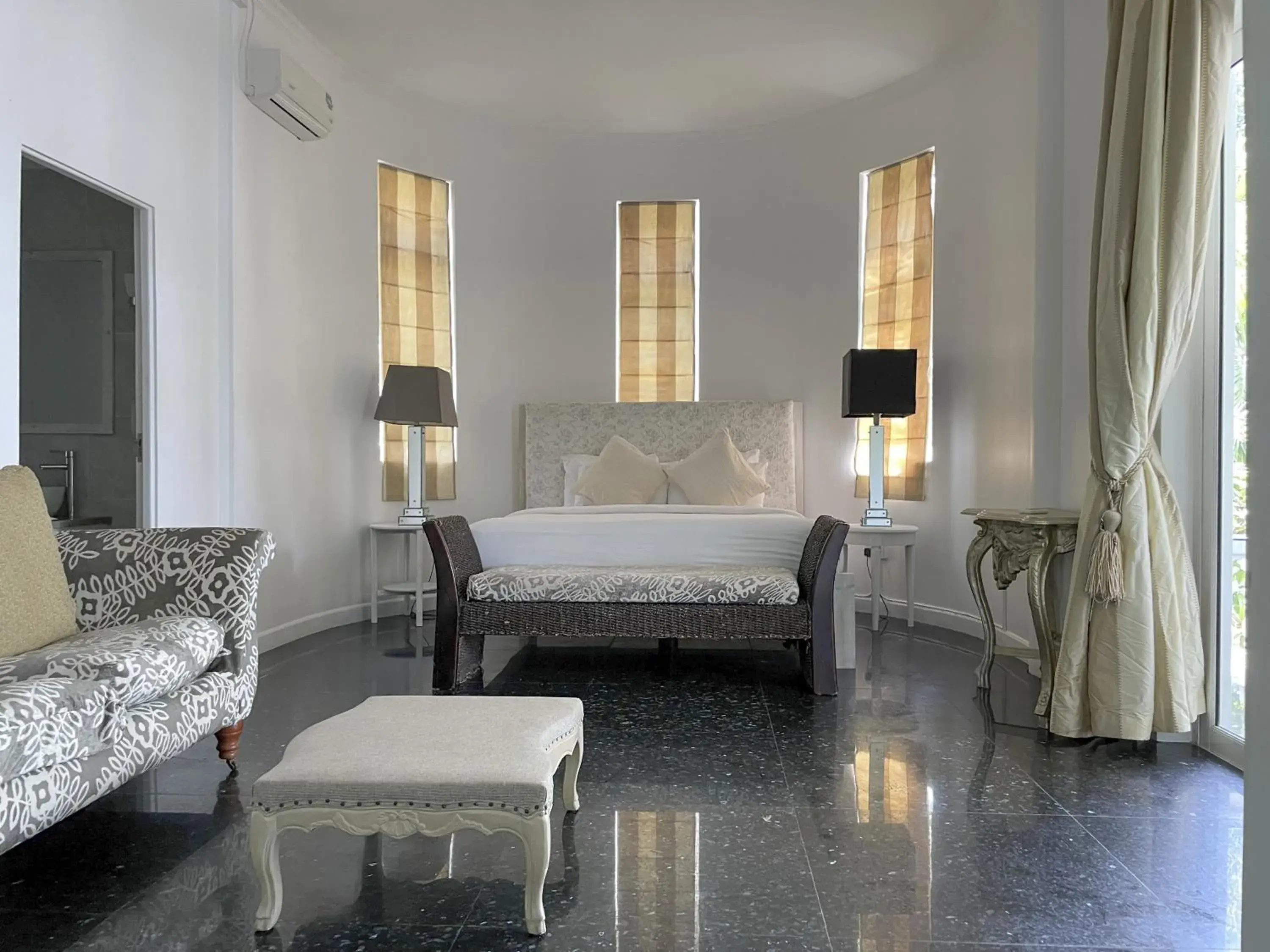 Standard King Room in Chateau Elysium Standard King Room in Chateau Elysium