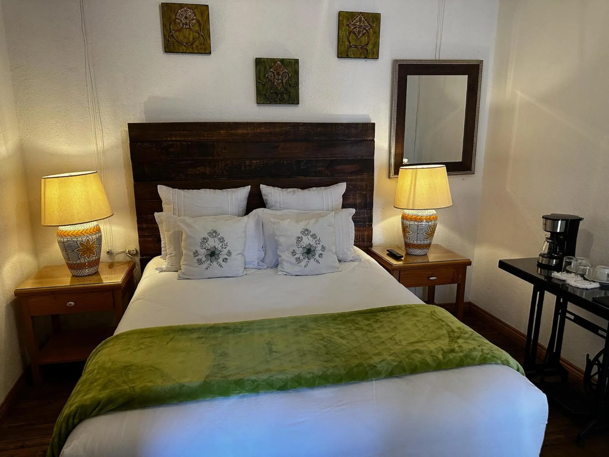 furniture, Bed in Casa Morasan Hotel-Boutique