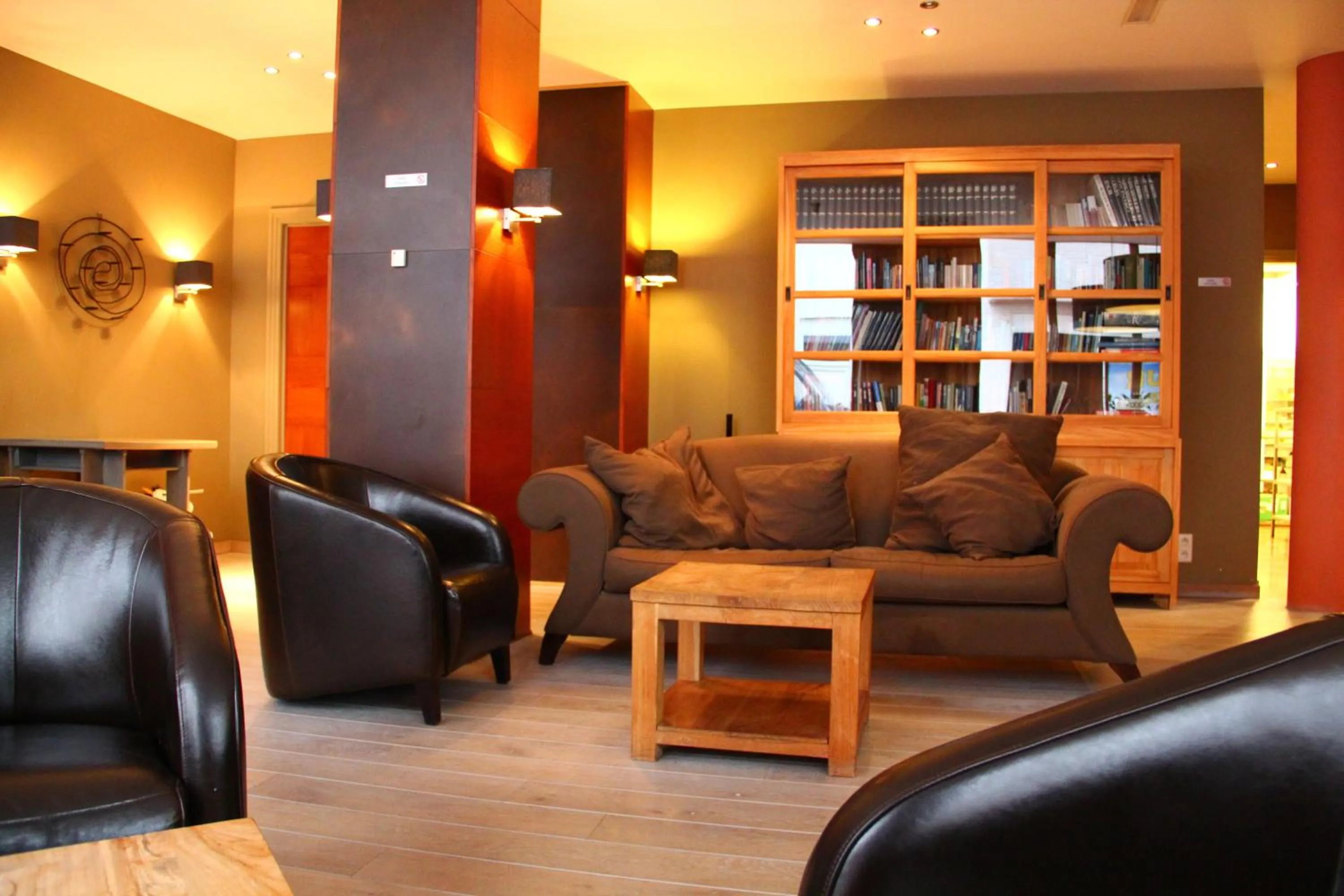 Library in Pantheon Palace By WP Hotels