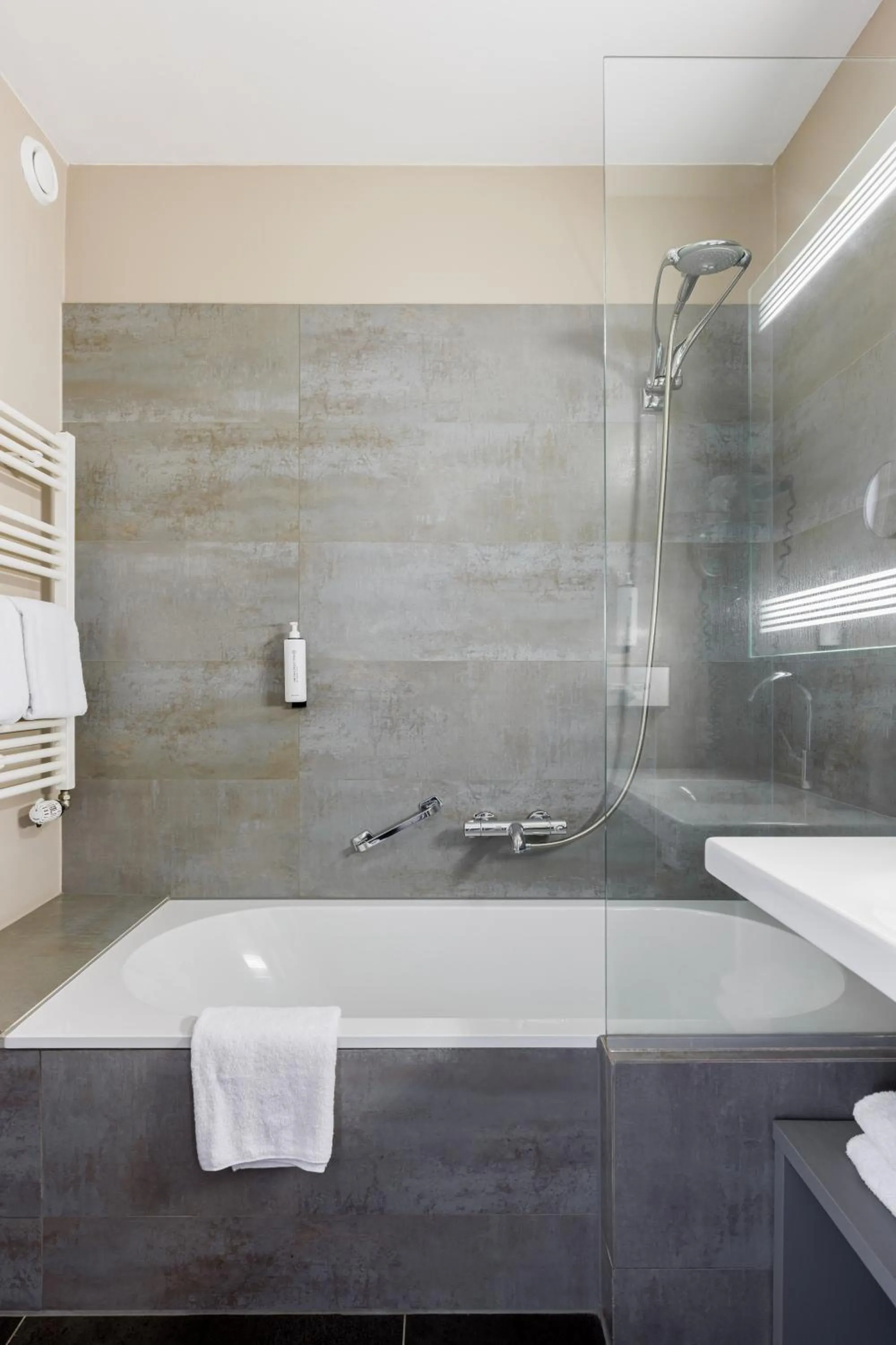 Pantheon Palace By WP Hotels