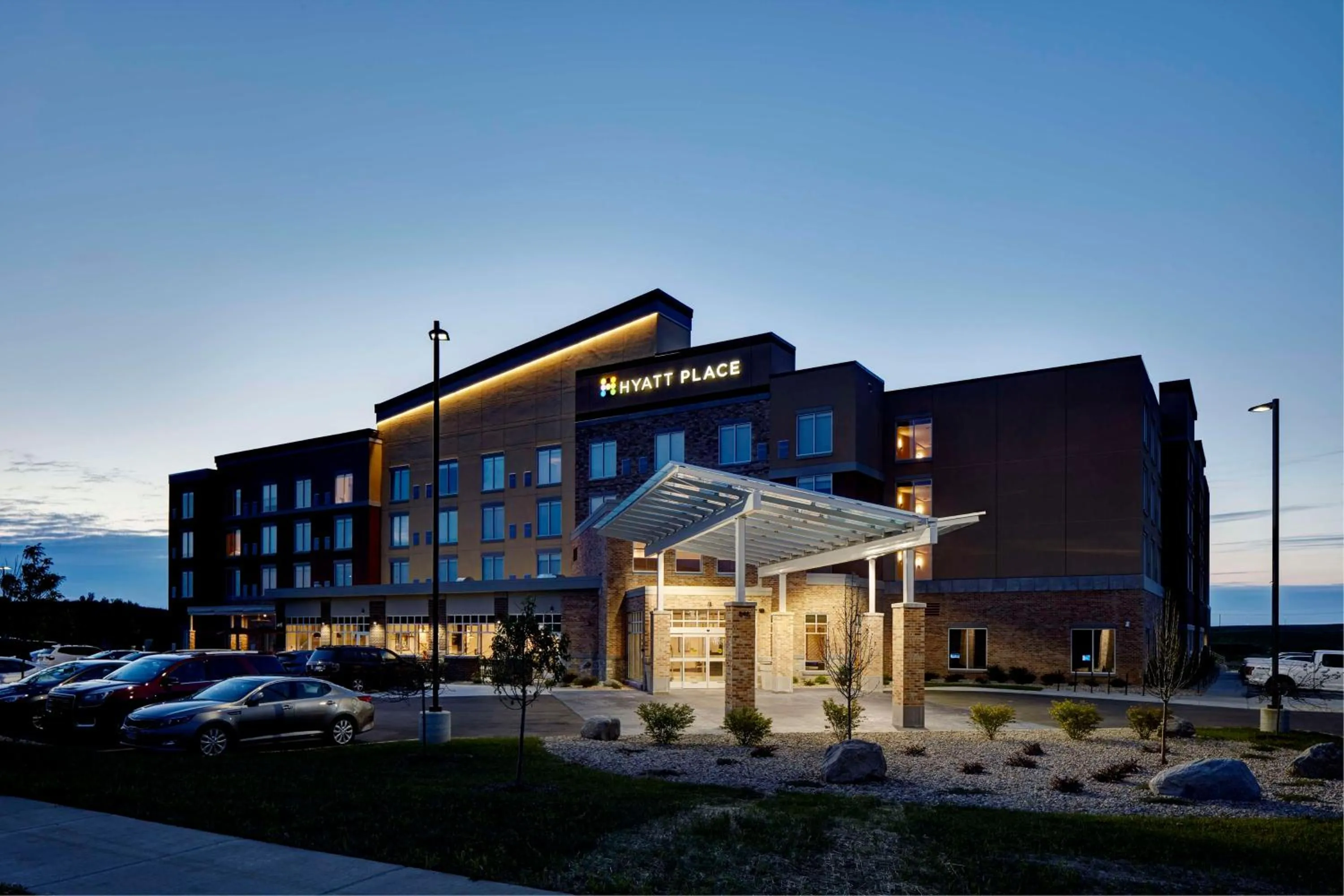 Property building in Hyatt Place Madison/Verona