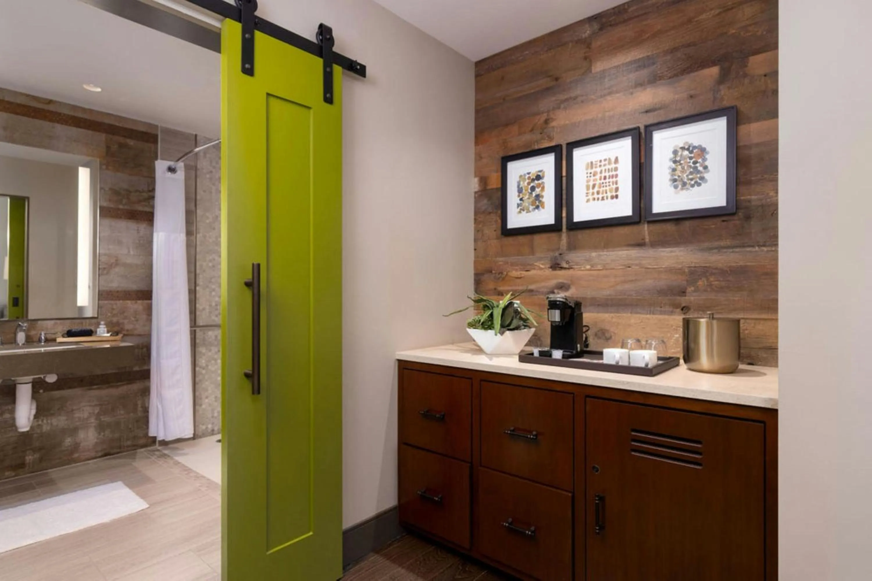 Photo of the whole room in The Stella Hotel, Autograph Collection