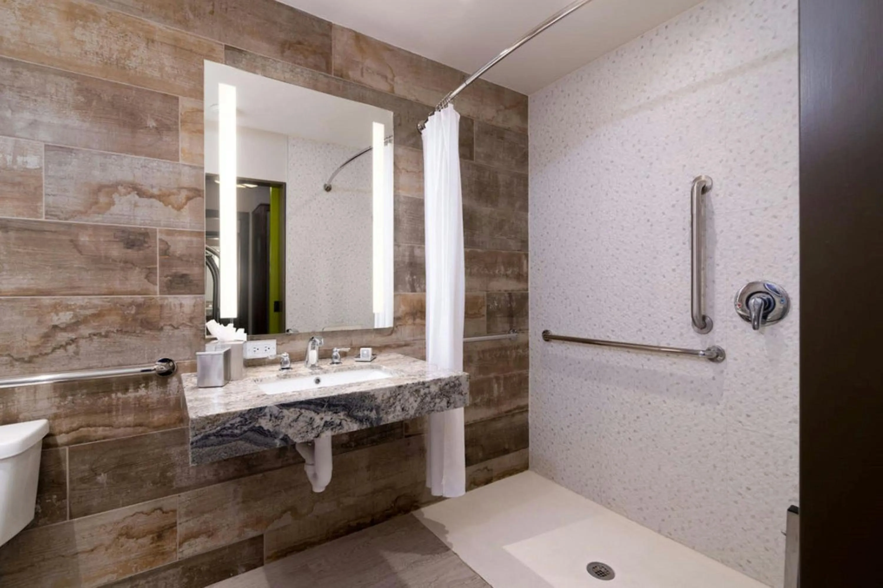 Bathroom in The Stella Hotel, Autograph Collection