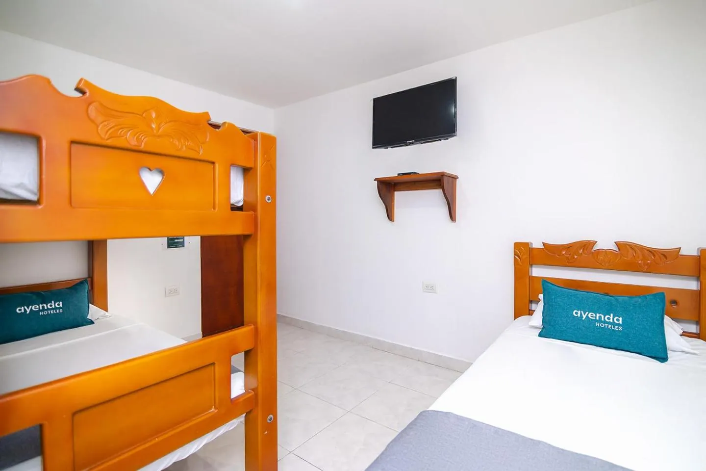 Bed in Hotel Esperanza AC