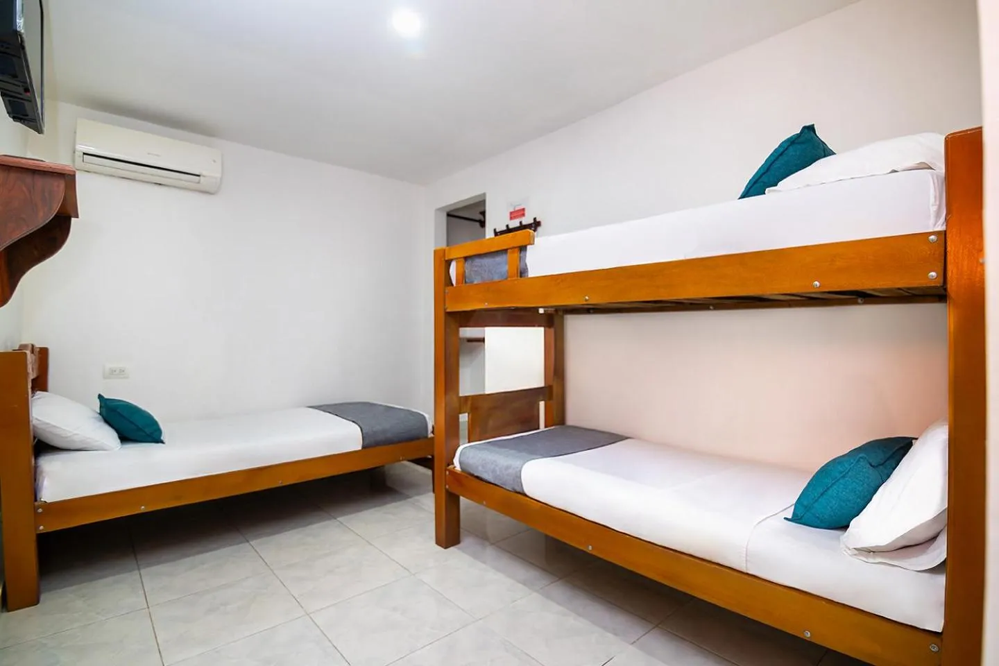 Bed in Hotel Esperanza AC