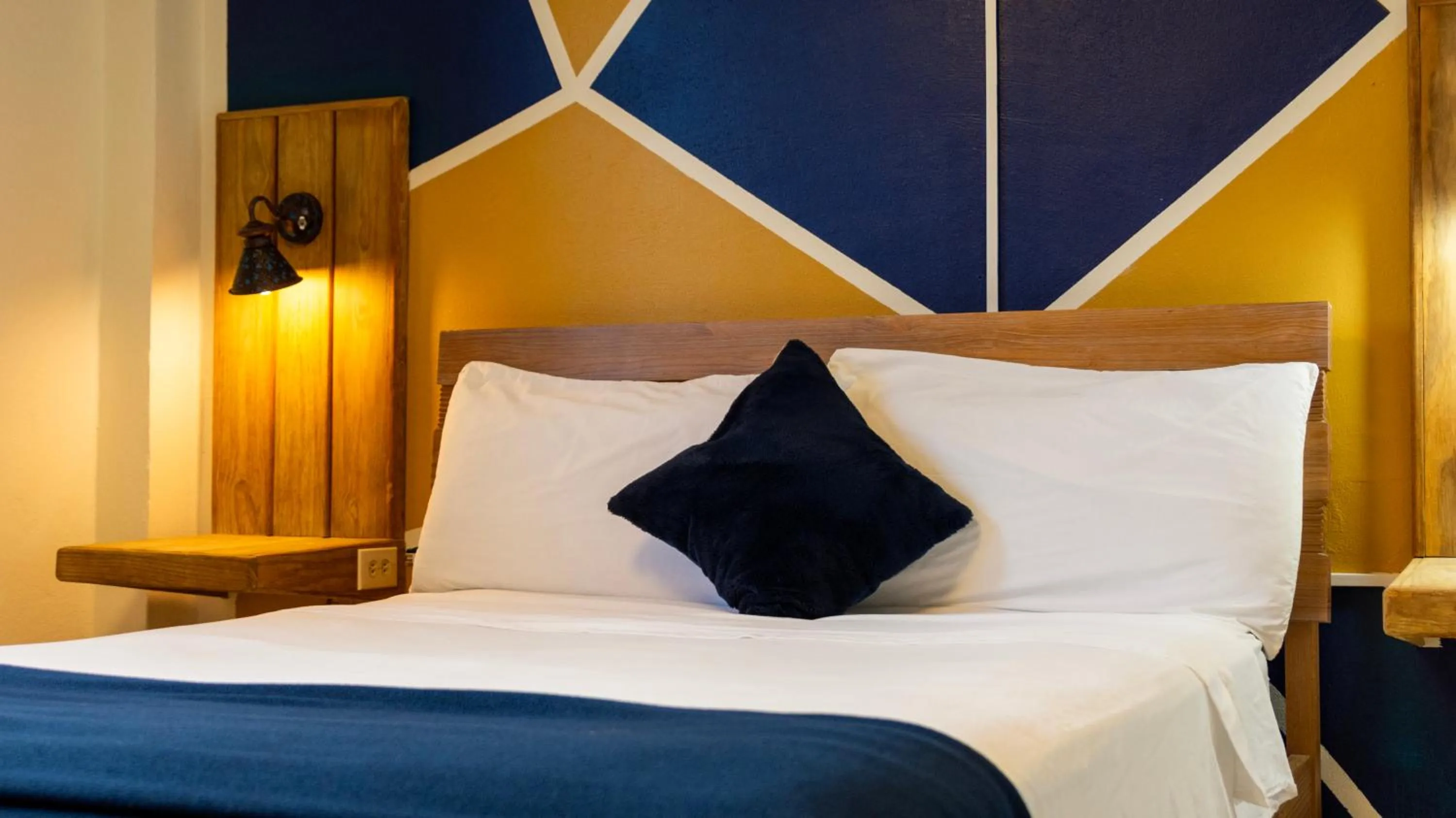 Bed in West Coast Inn's