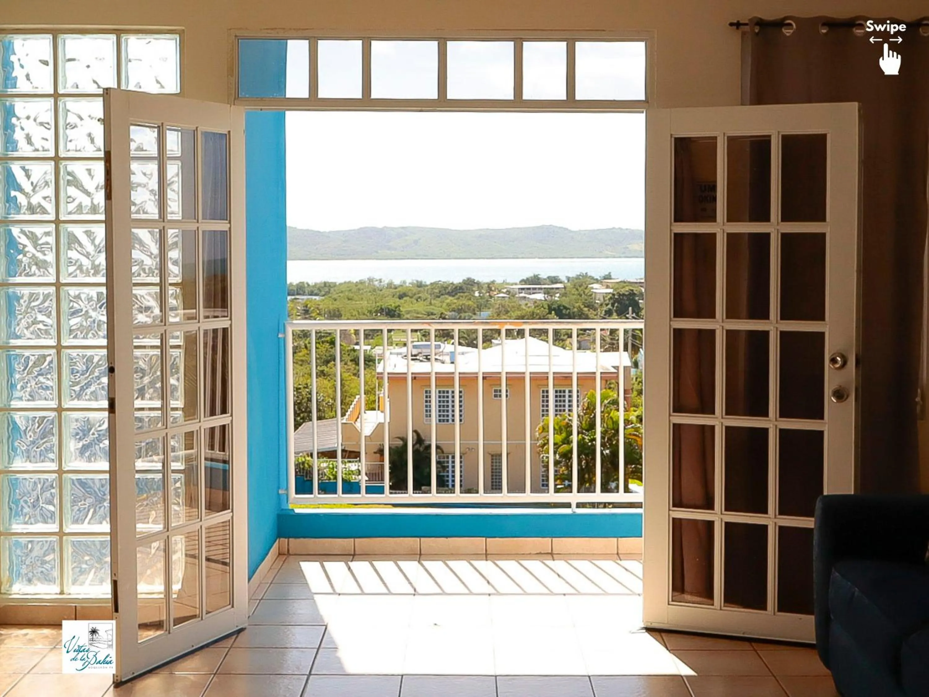 Balcony/Terrace in West Coast Inn's