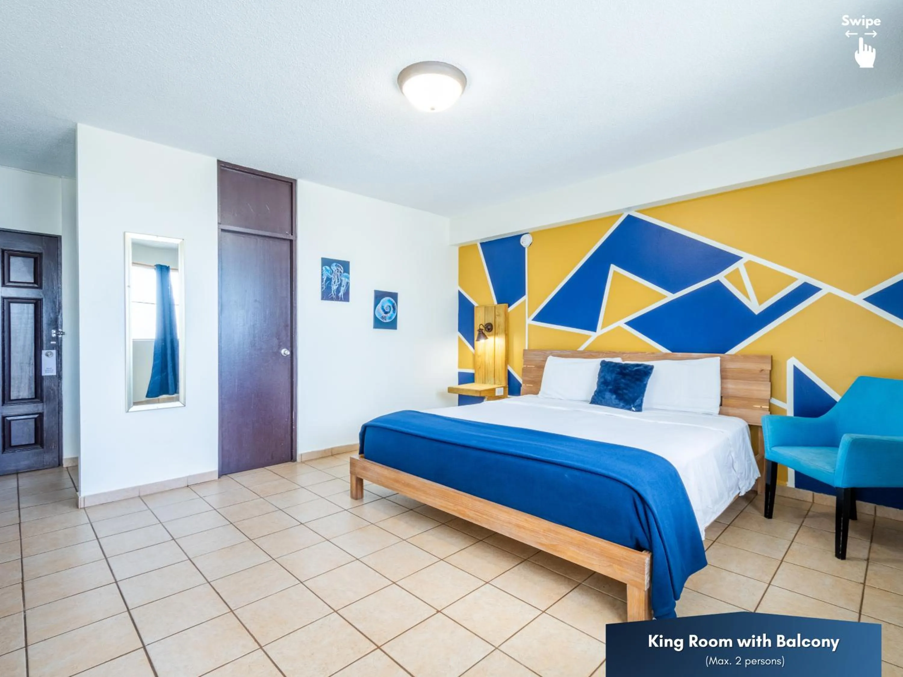 Bedroom, Bed in West Coast Inn's