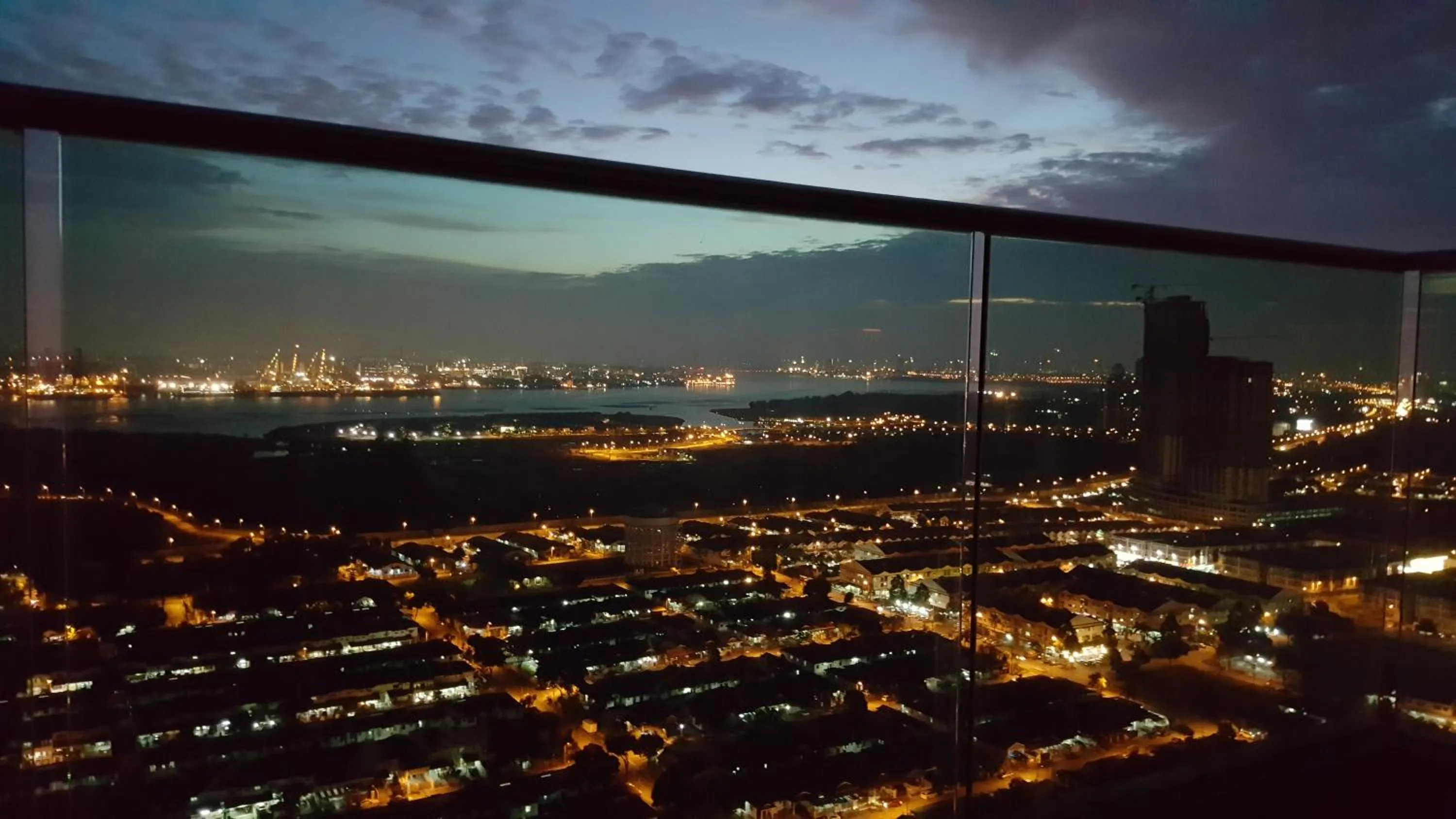 Balcony/Terrace in D'calton seaview apartment