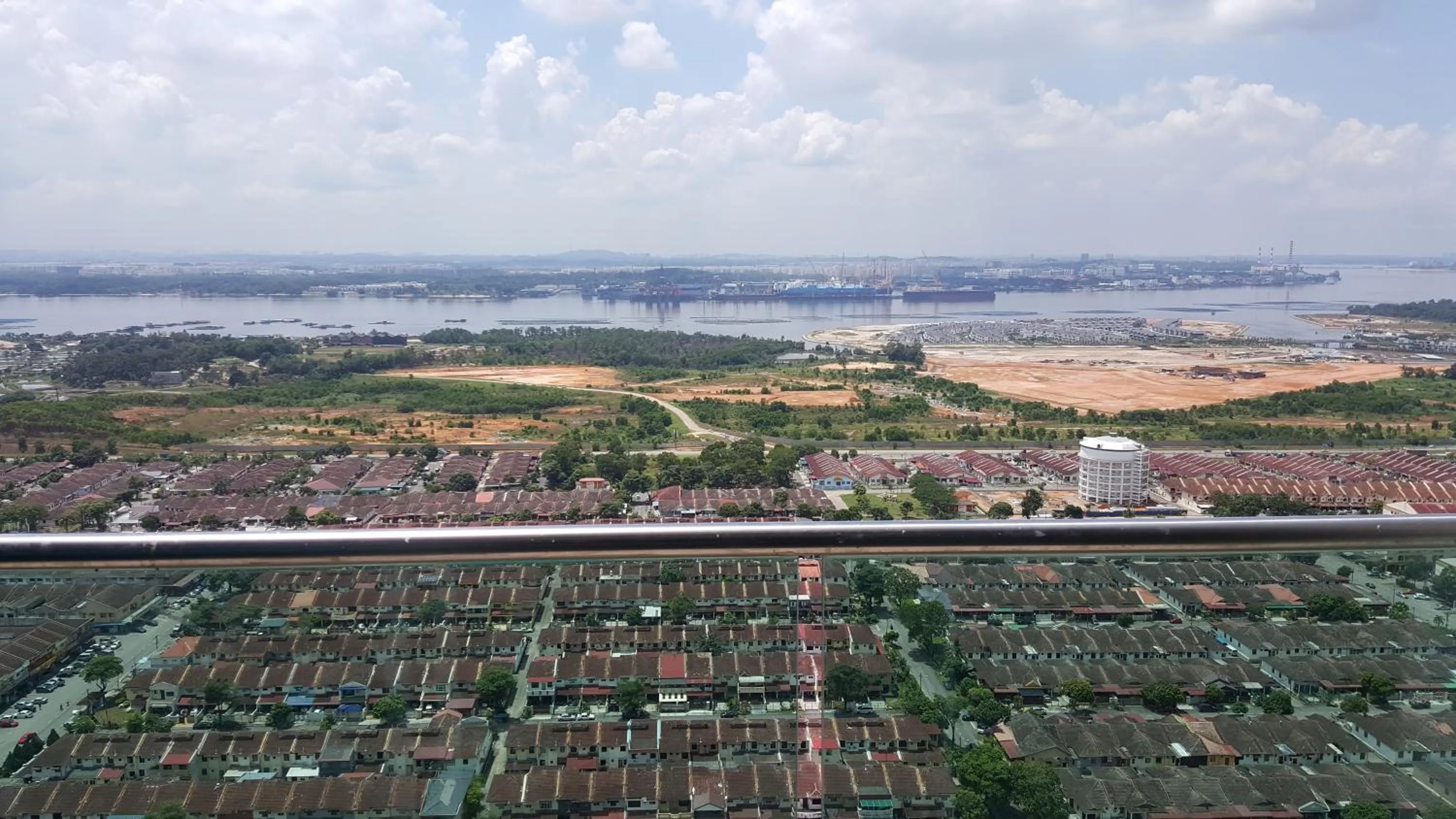 Property building in D'calton seaview apartment