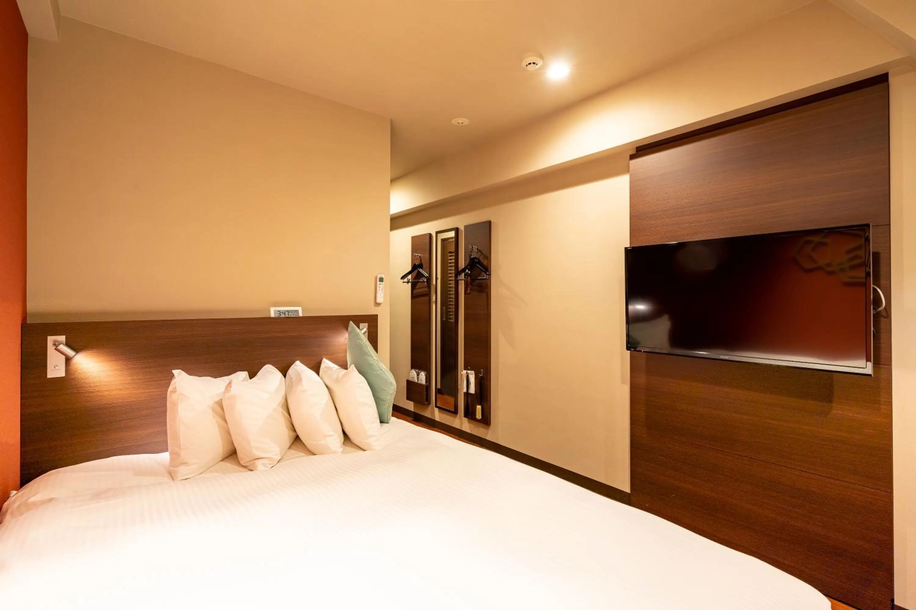 Photo of the whole room, Bed in Red Roof Inn Kamata / Haneda Tokyo