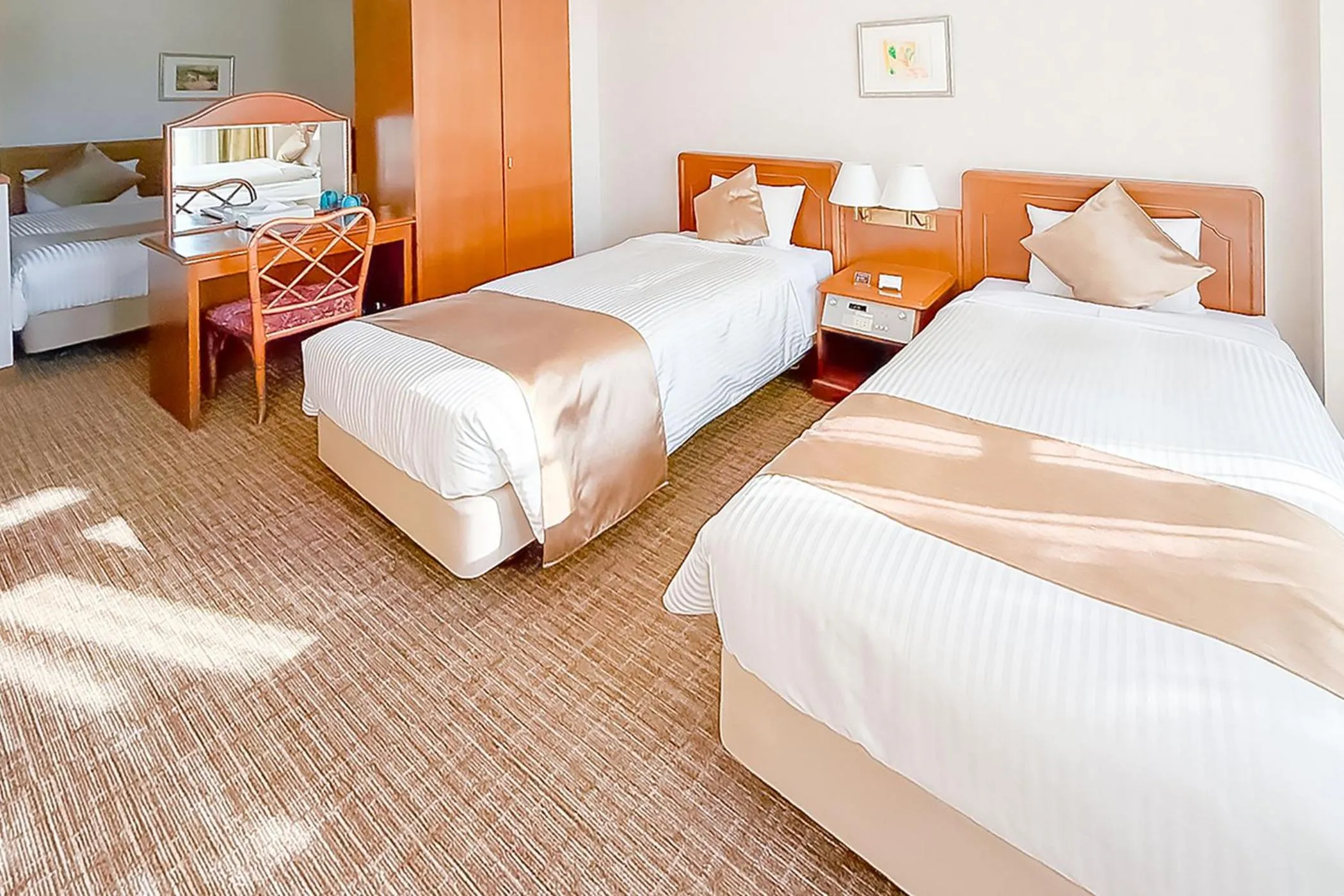 Photo of the whole room, Bed in Ooedo Onsen Monogatari Premium Saikaibashi