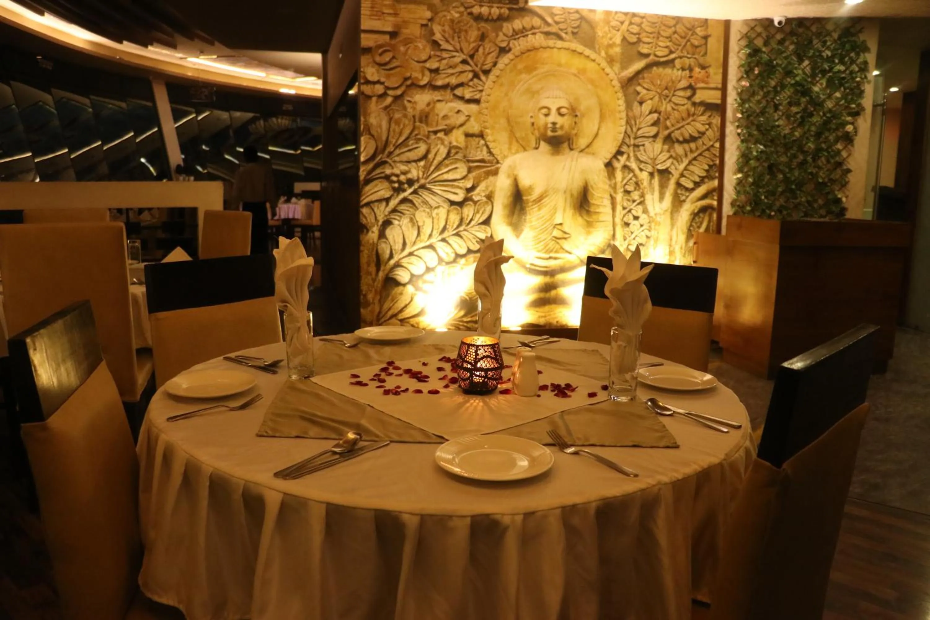 Dining area in Ana Clarks Inn, Panchkula