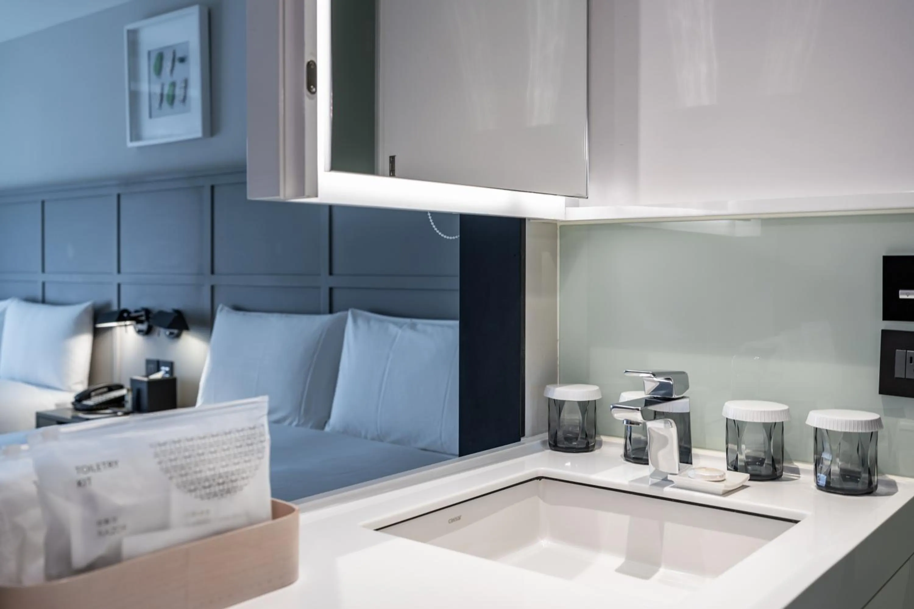 Photo of the whole room, Bed in Greet Inn