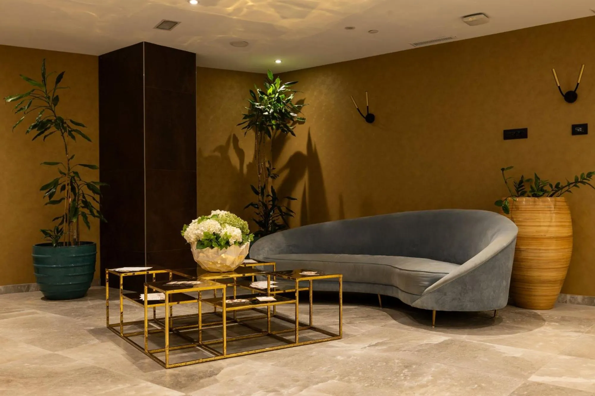 Lobby or reception in Royal Ariston Hotel