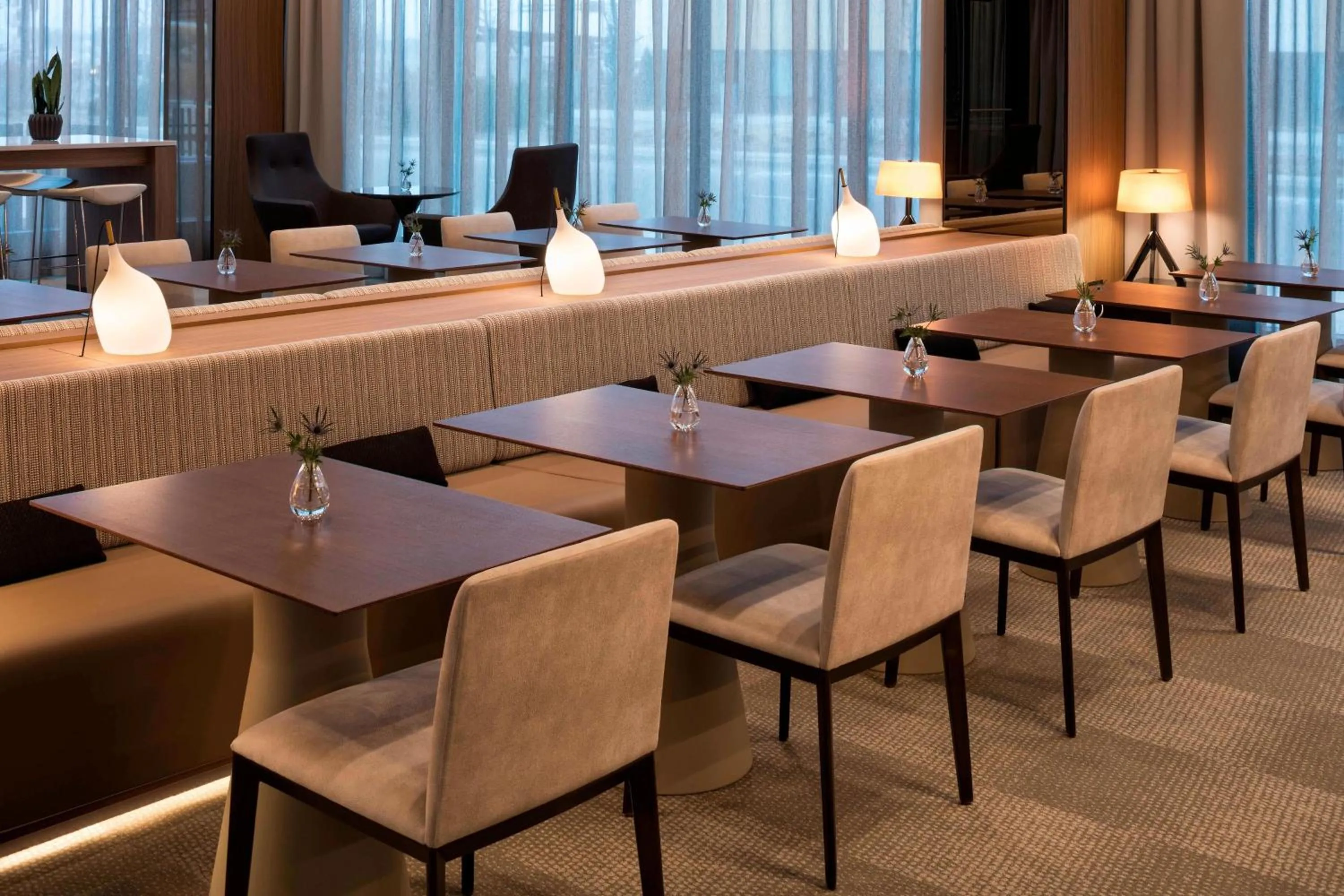 Restaurant/places to eat in AC Hotel by Marriott Bloomington Mall of America