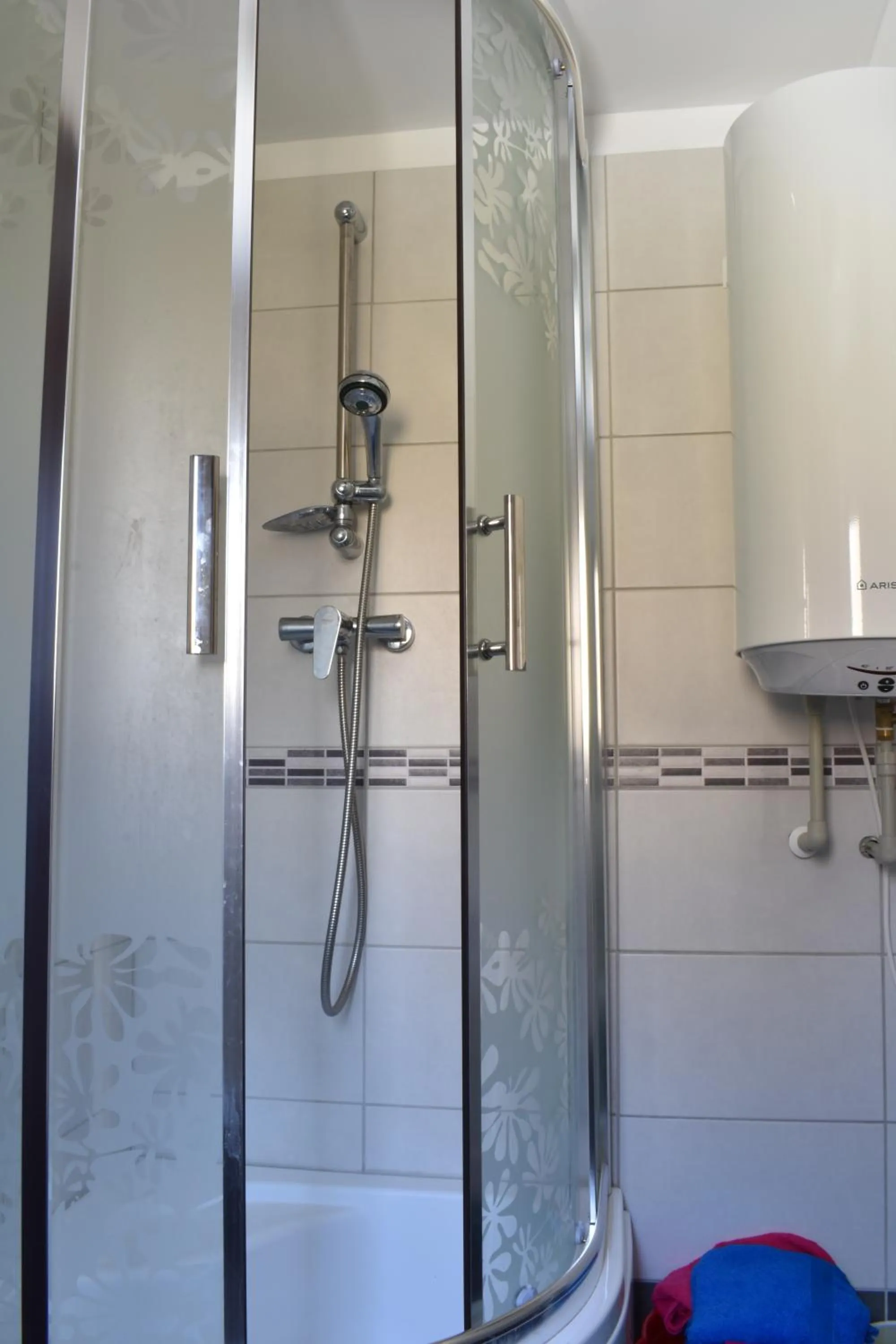 Shower in Retro chaty Soběšky