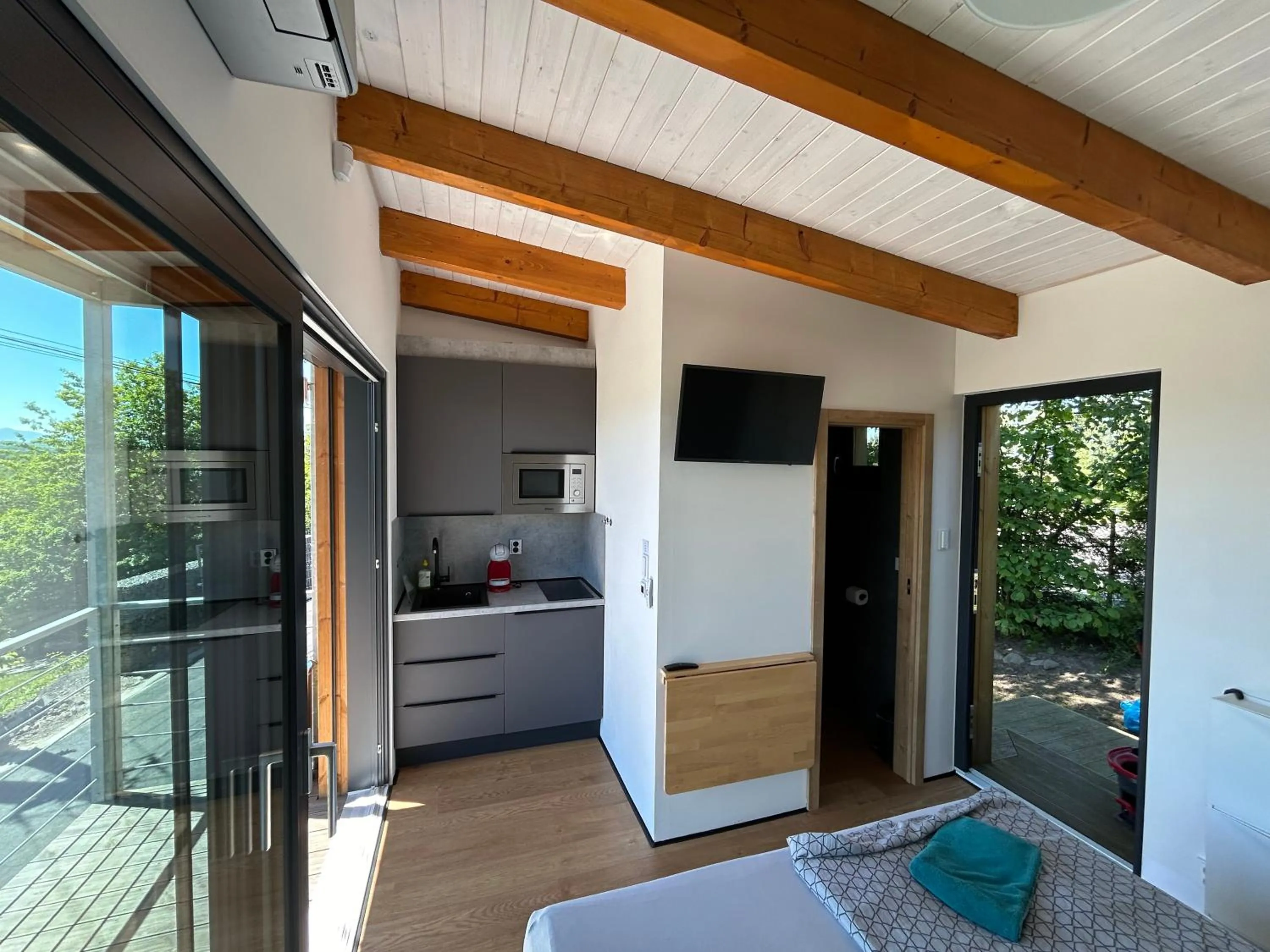 Bed in Retro chaty Soběšky