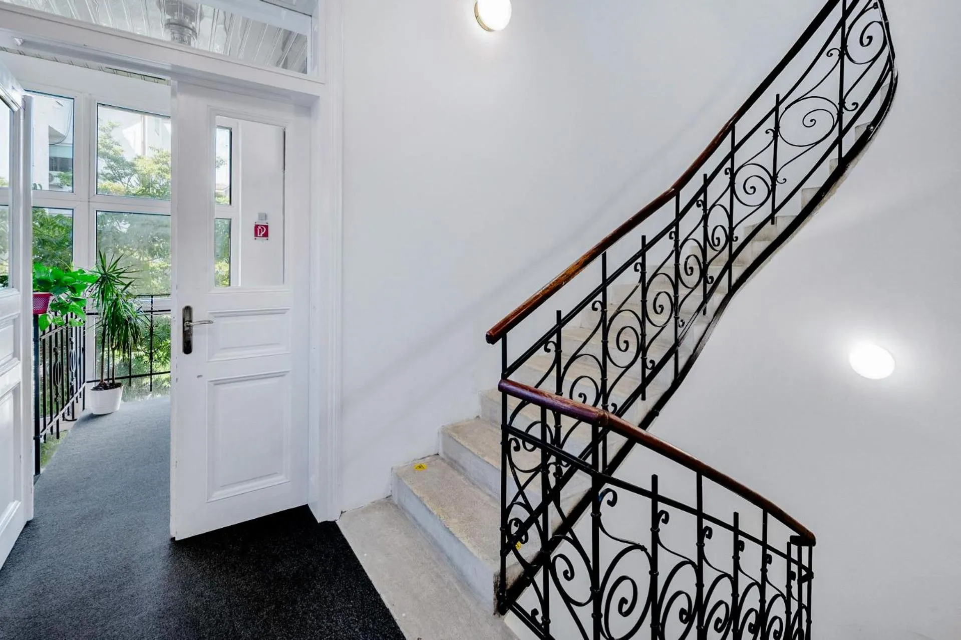 Property building in Elisabeth Old Town