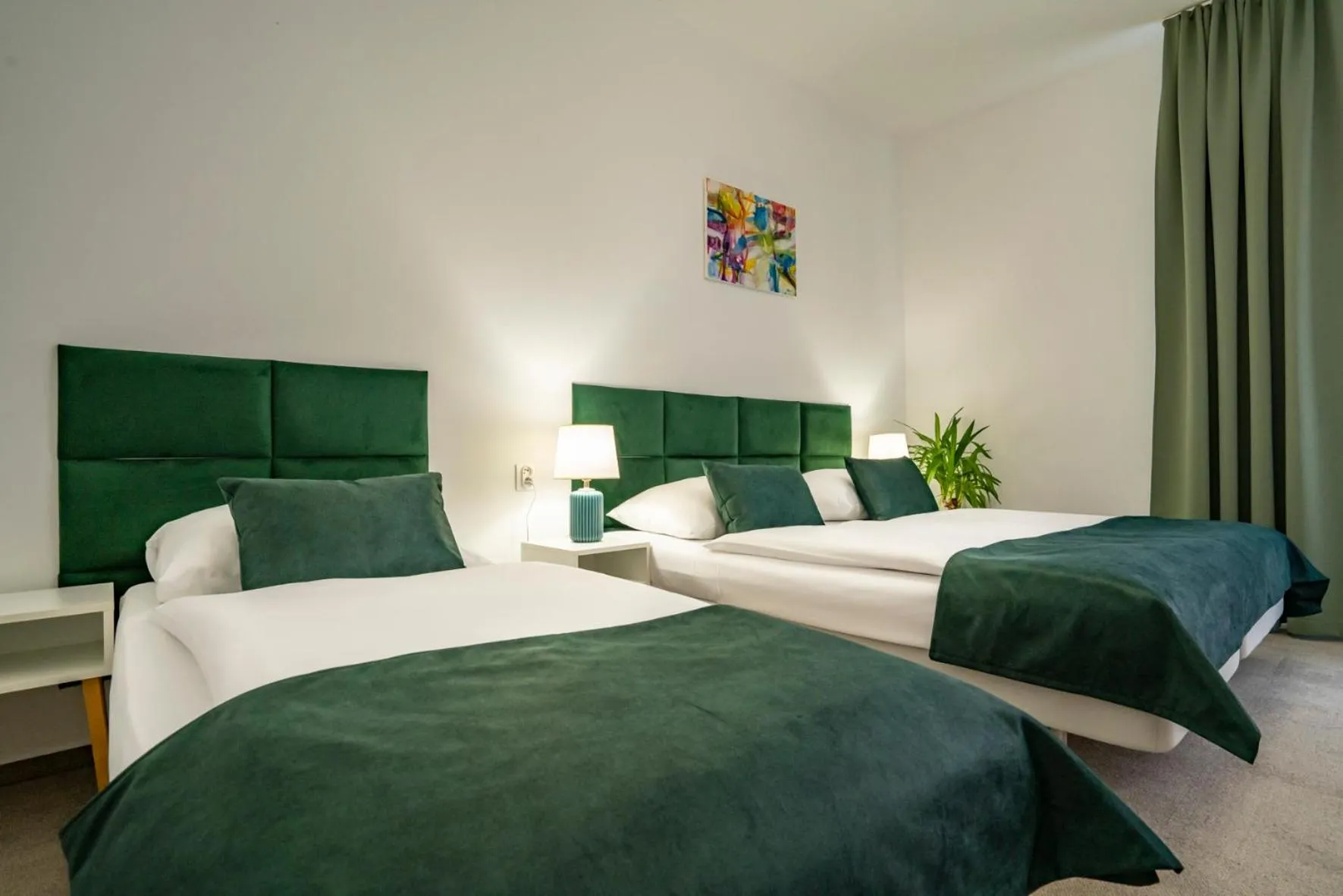 Photo of the whole room, Bed in Elisabeth Old Town