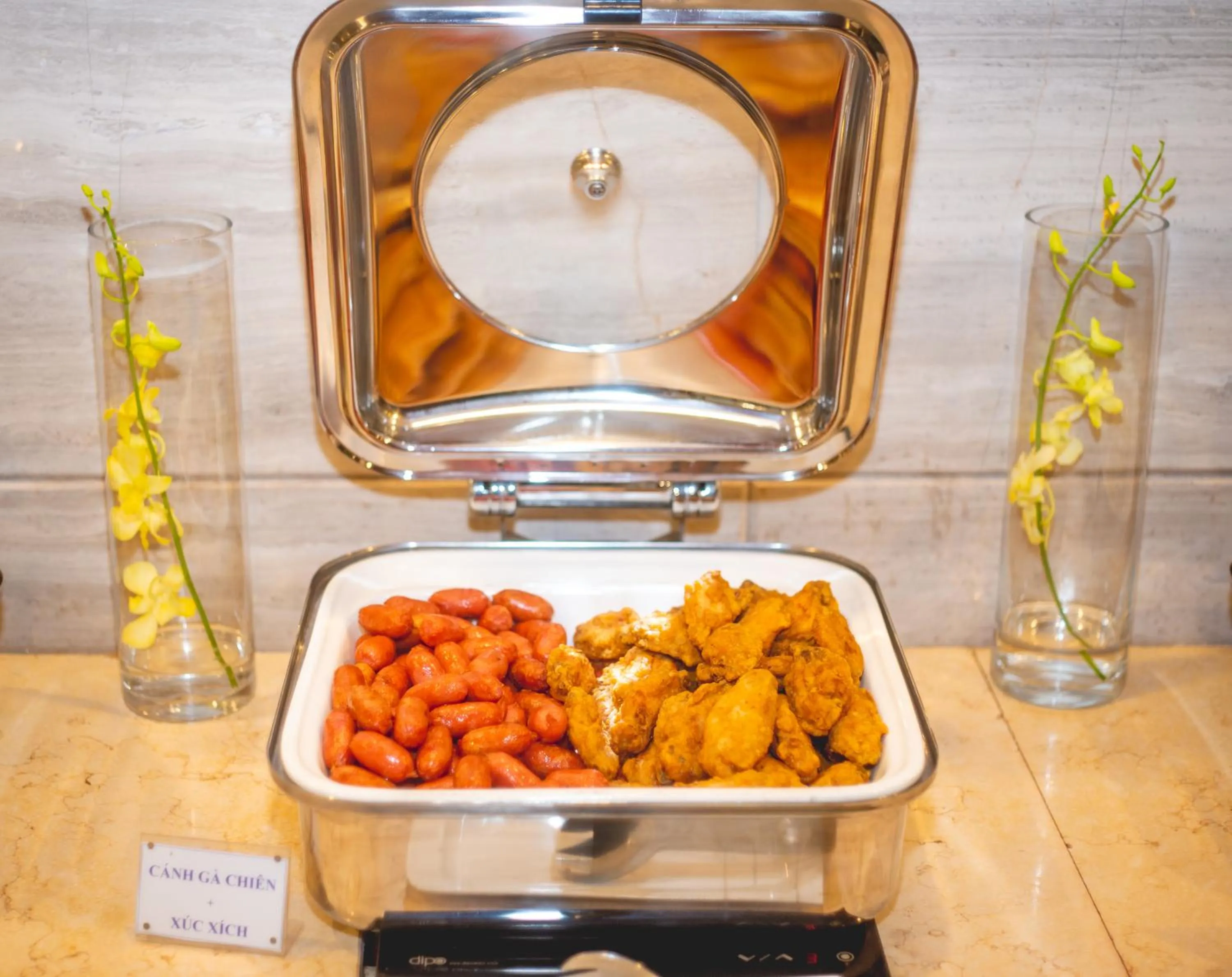 Breakfast in Bien Bac Hotel