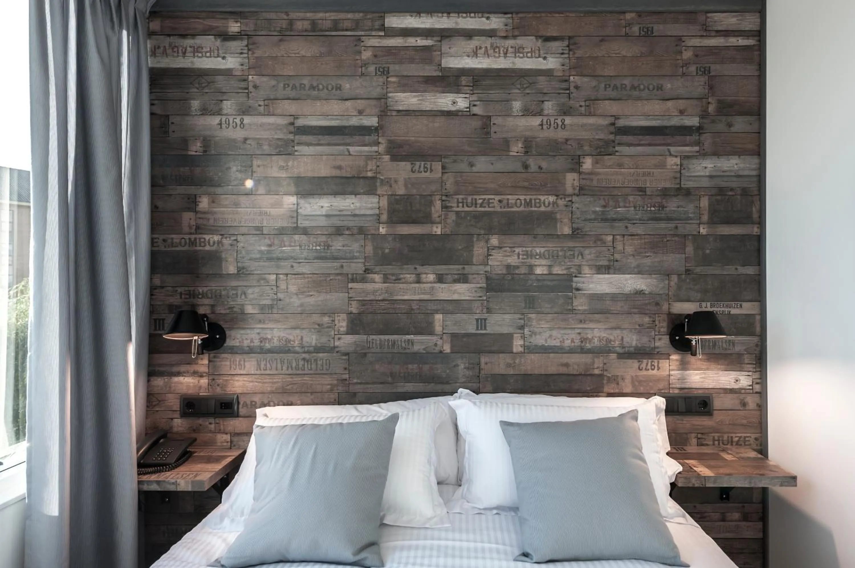 Bedroom, Bed in Suite Home Sardinero