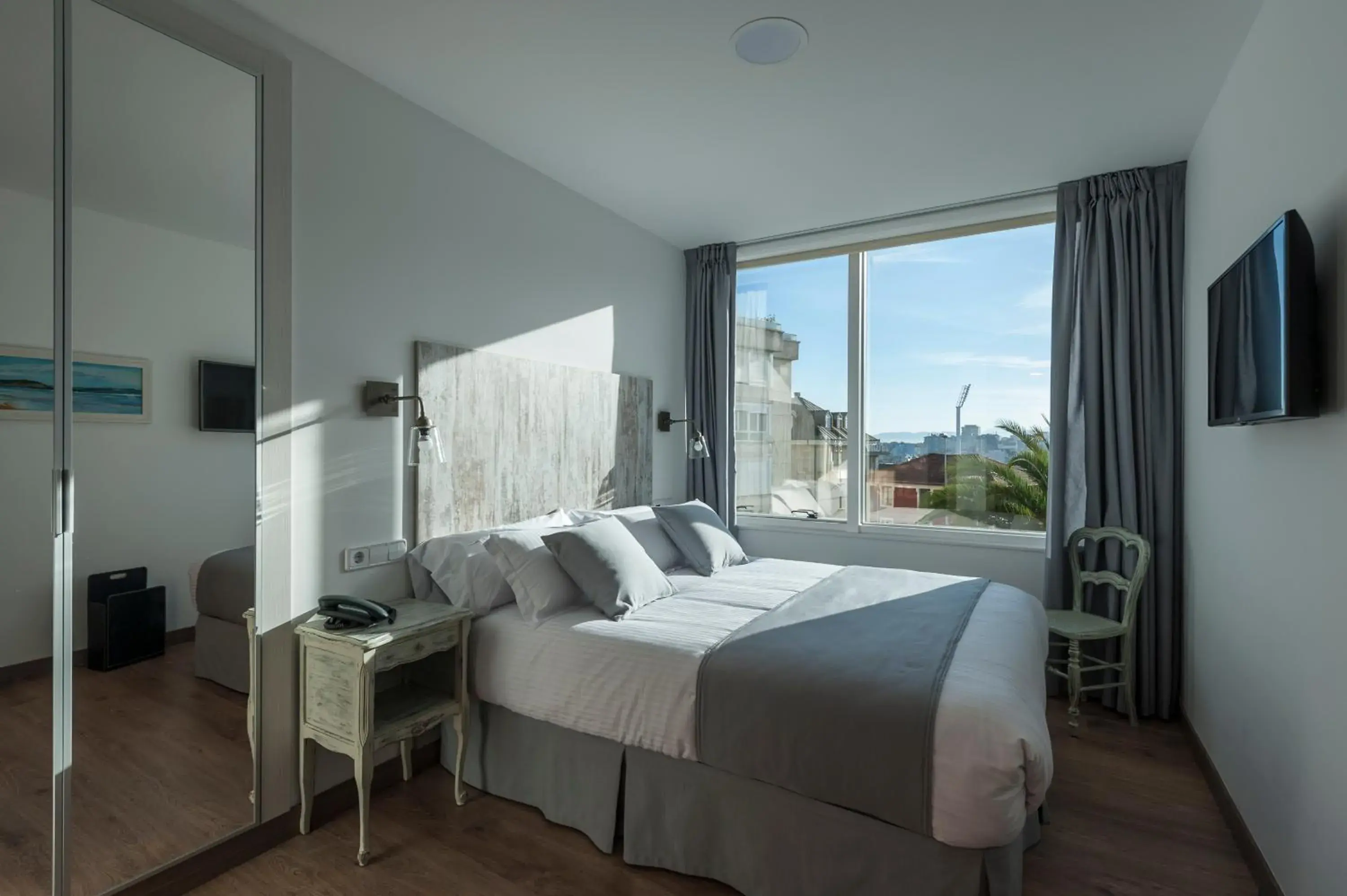 Standard Queen Room in Suite Home Sardinero Standard Queen Room in Suite Home Sardinero