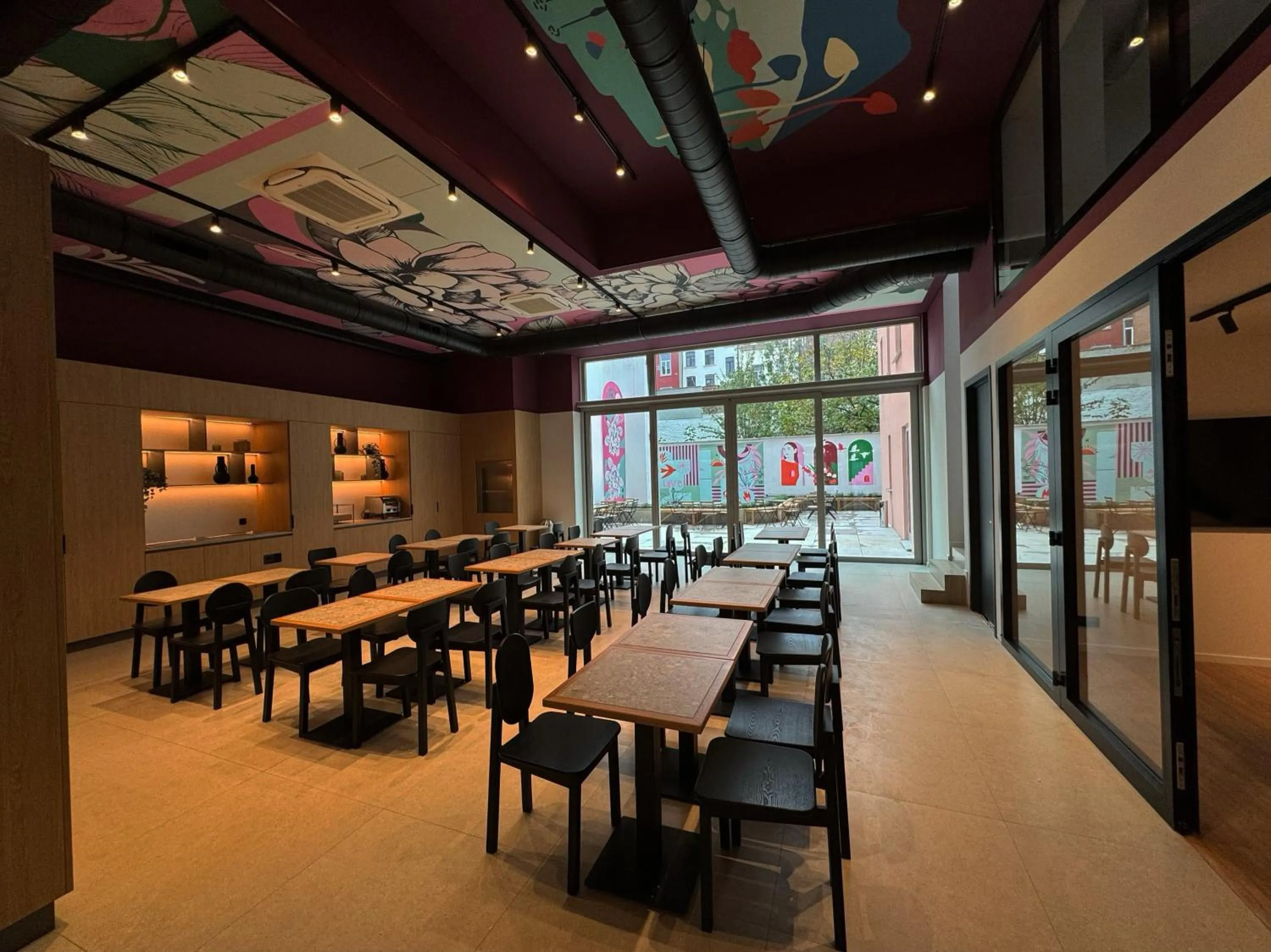 Breakfast in Hotel Euro Capital Brussels